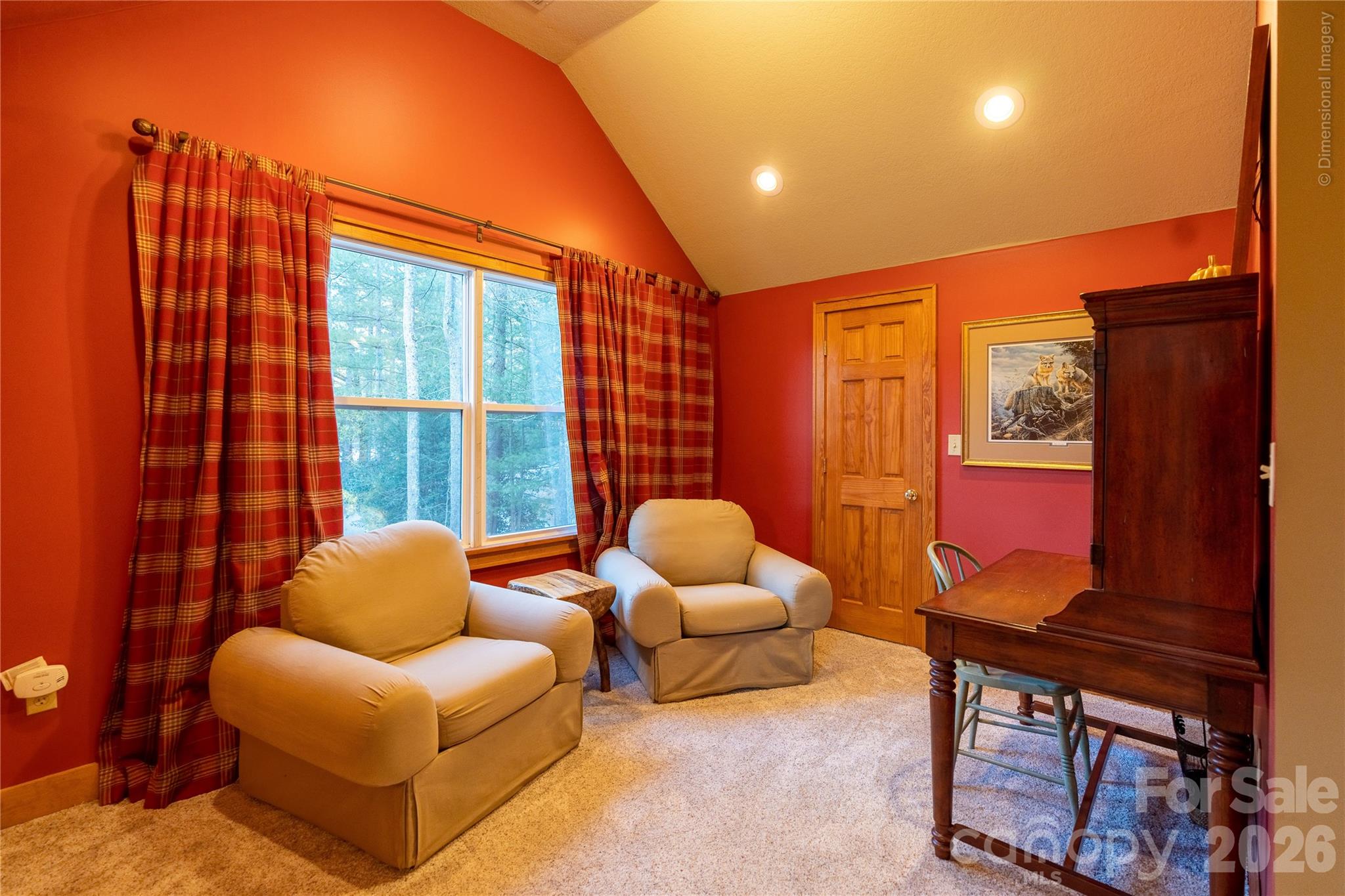 46 Rhett Drive — Flat Rock