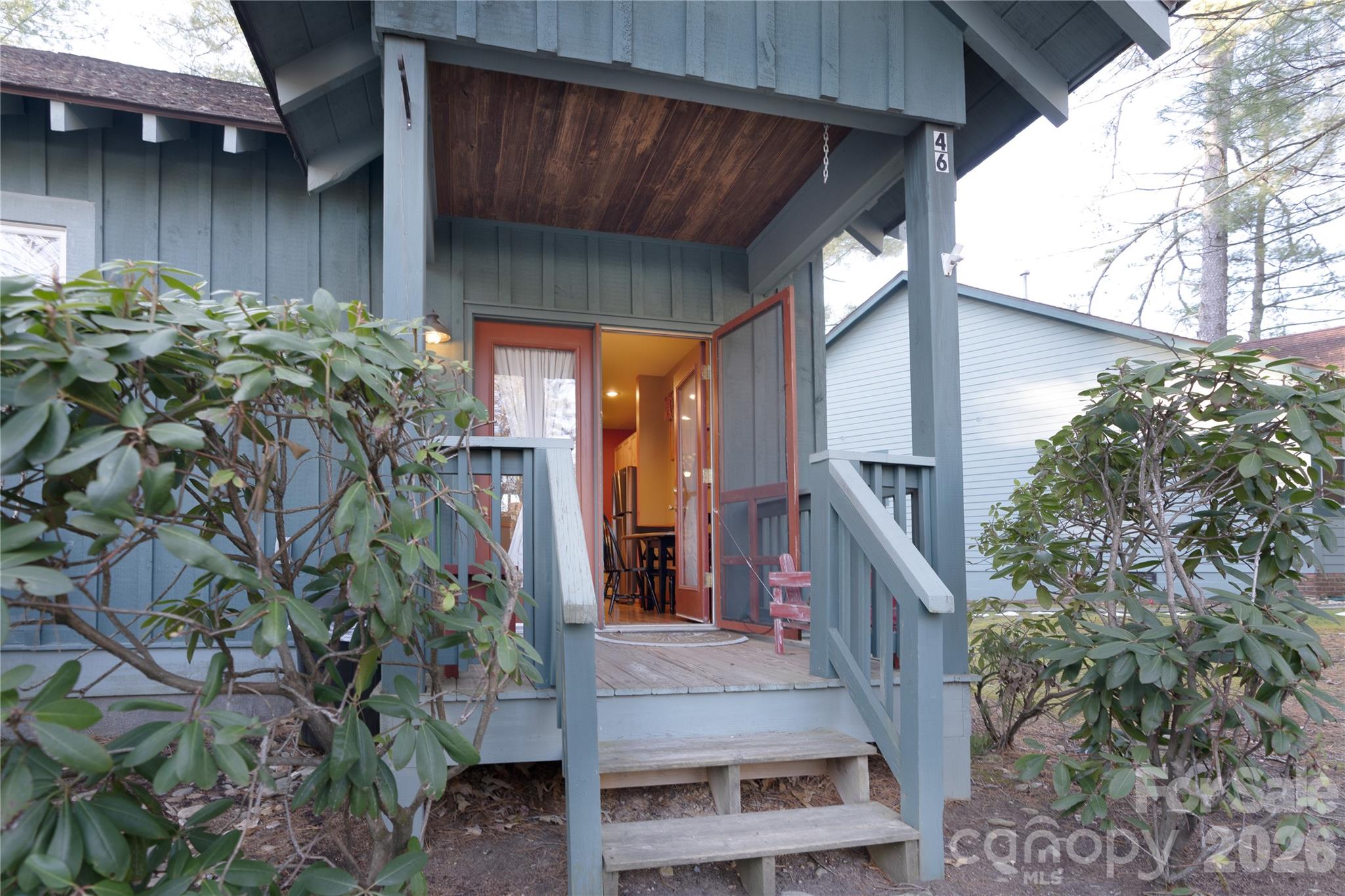 46 Rhett Drive — Flat Rock