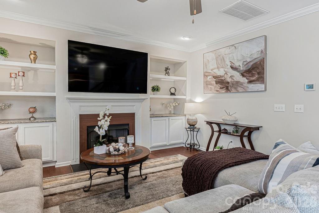 13731 Daltrey Lane — Charlotte
