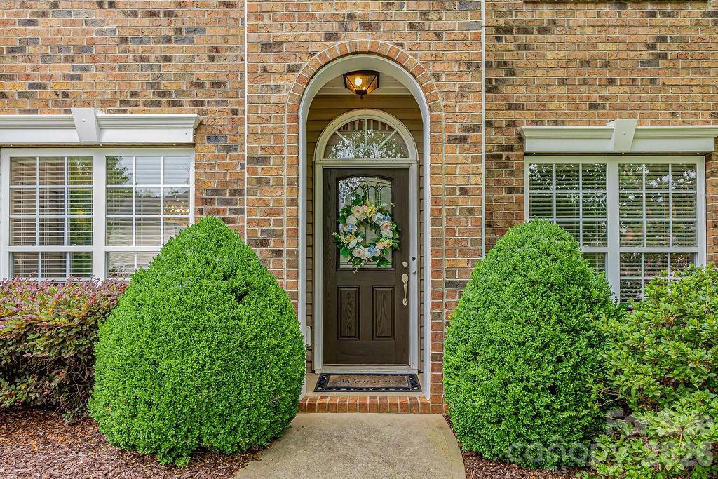 13731 Daltrey Lane — Charlotte