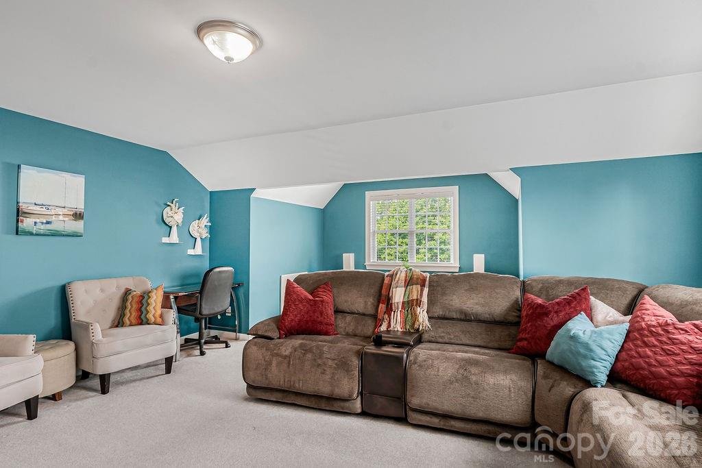 13731 Daltrey Lane — Charlotte