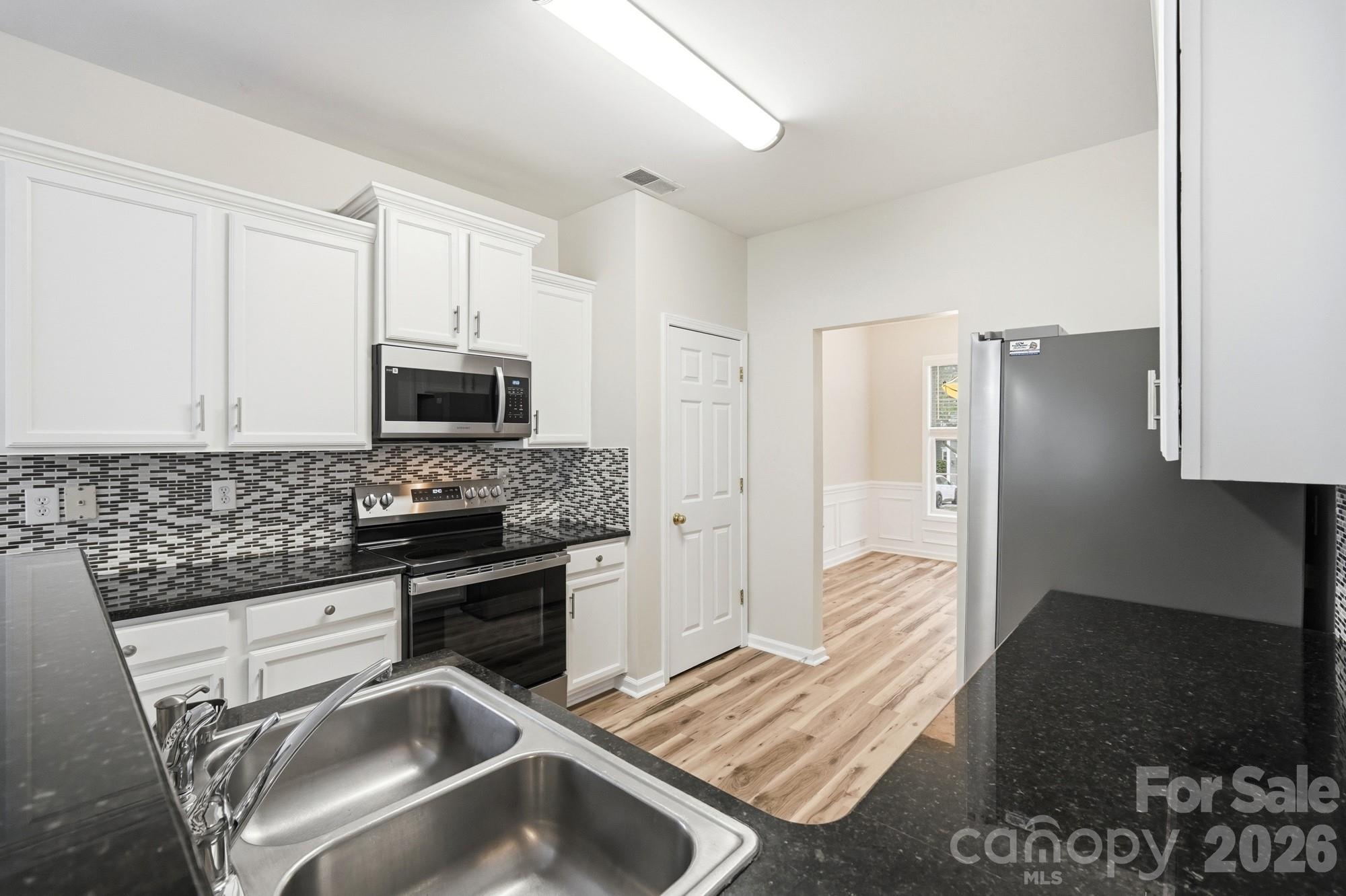 125 Morrocroft Lane — Mooresville