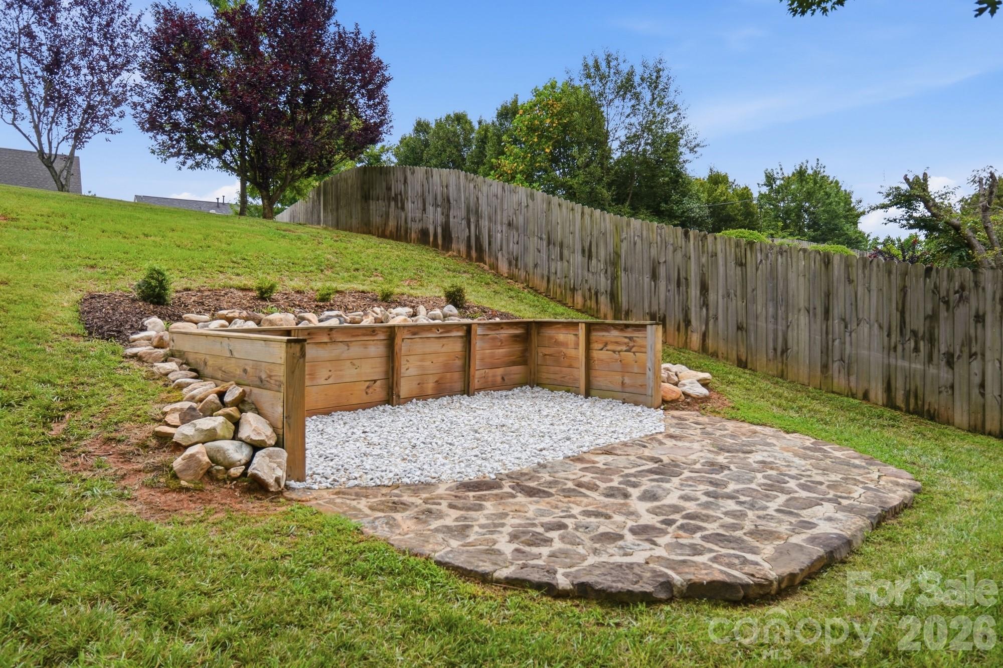 125 Morrocroft Lane — Mooresville