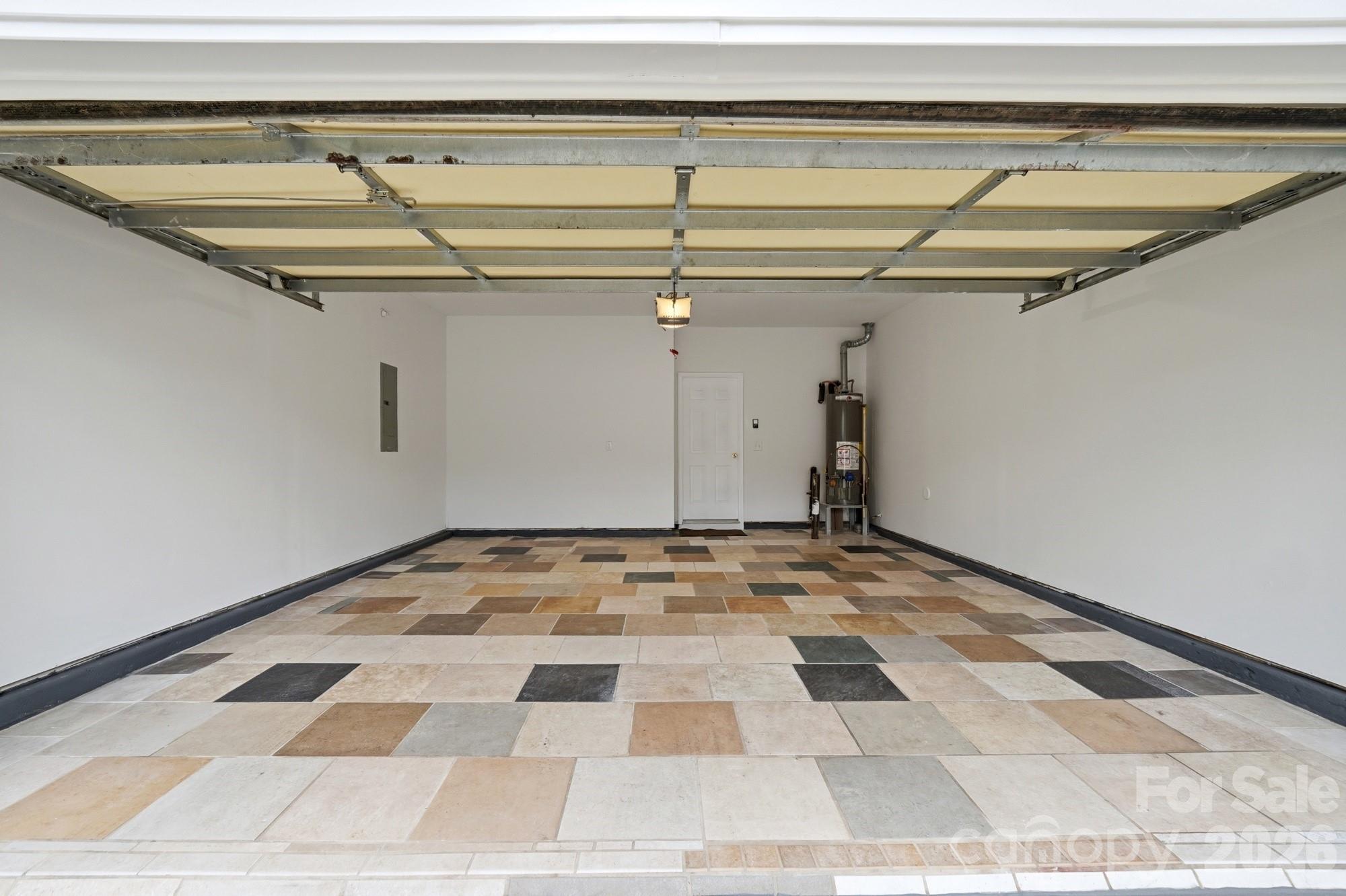 125 Morrocroft Lane — Mooresville