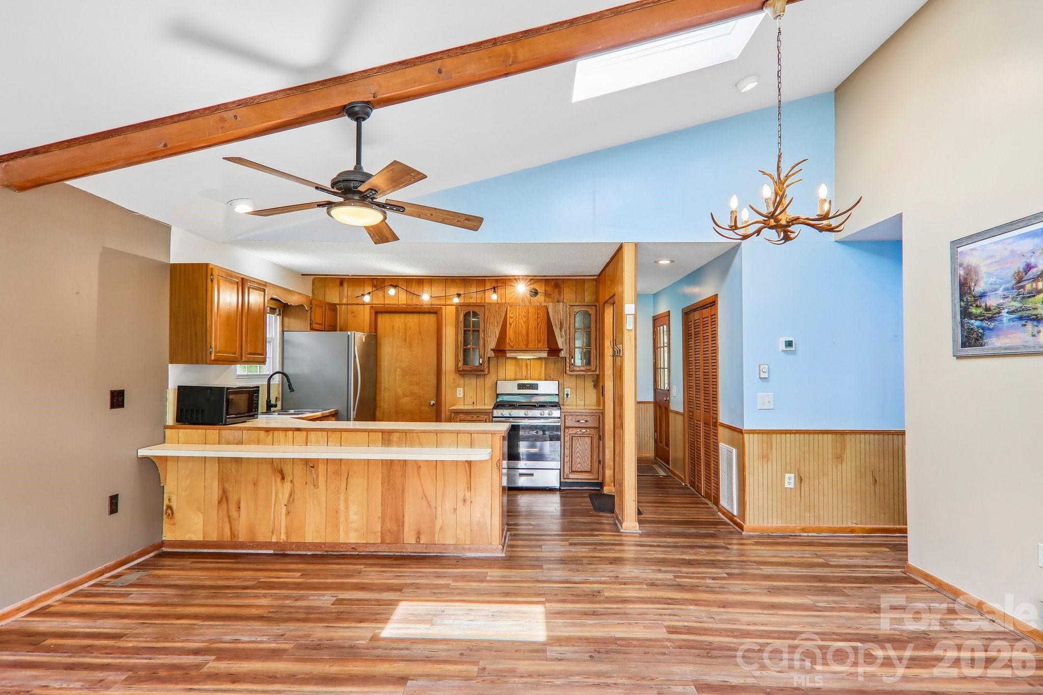 200 Holley Lane — Maggie Valley