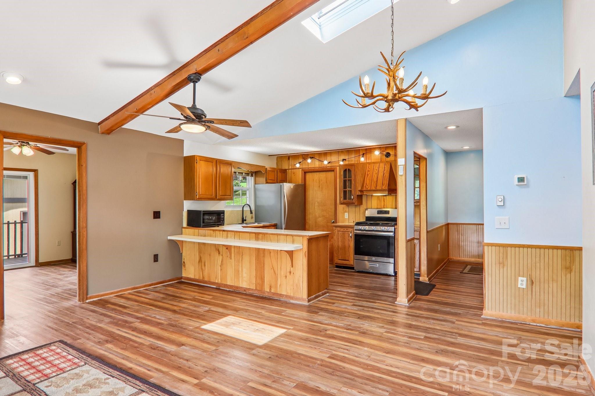 200 Holley Lane — Maggie Valley