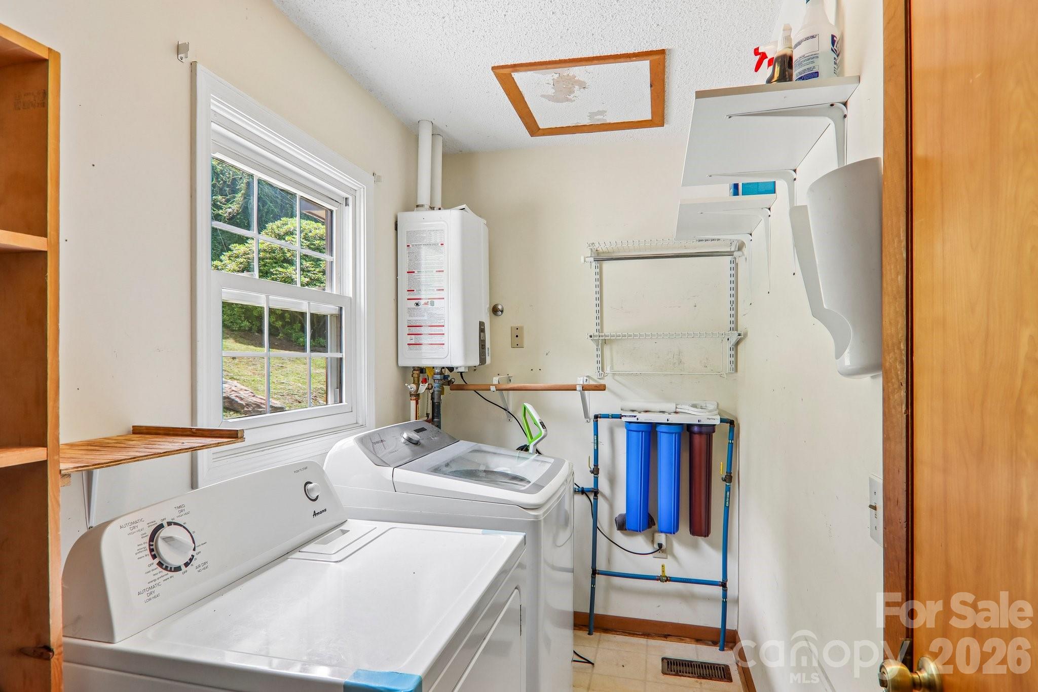 200 Holley Lane — Maggie Valley