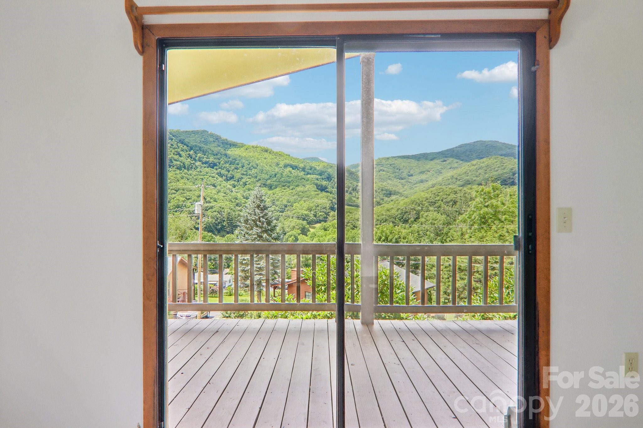 200 Holley Lane — Maggie Valley