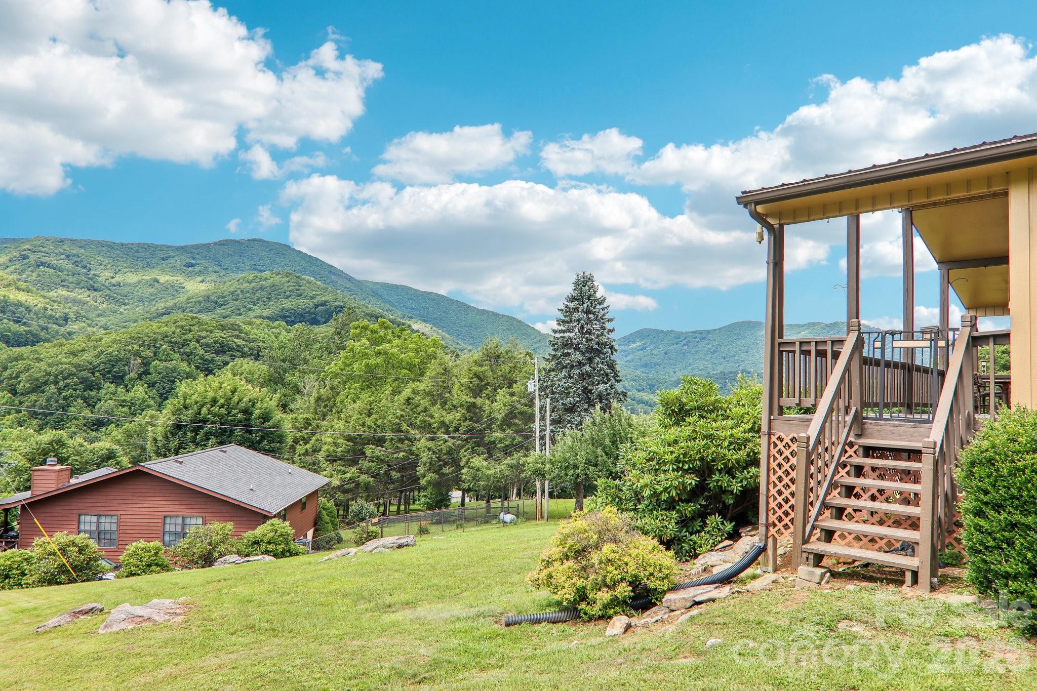 200 Holley Lane — Maggie Valley