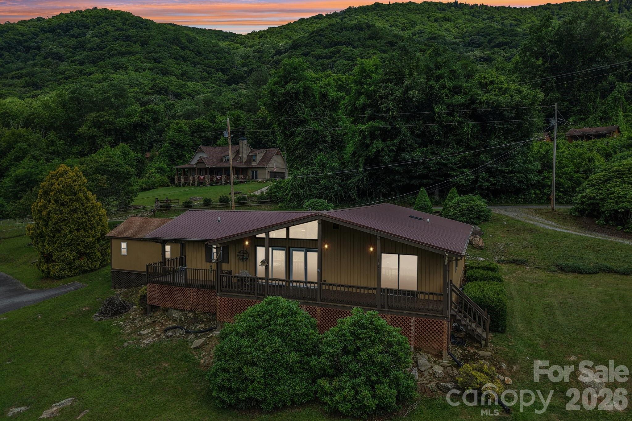 200 Holley Lane — Maggie Valley