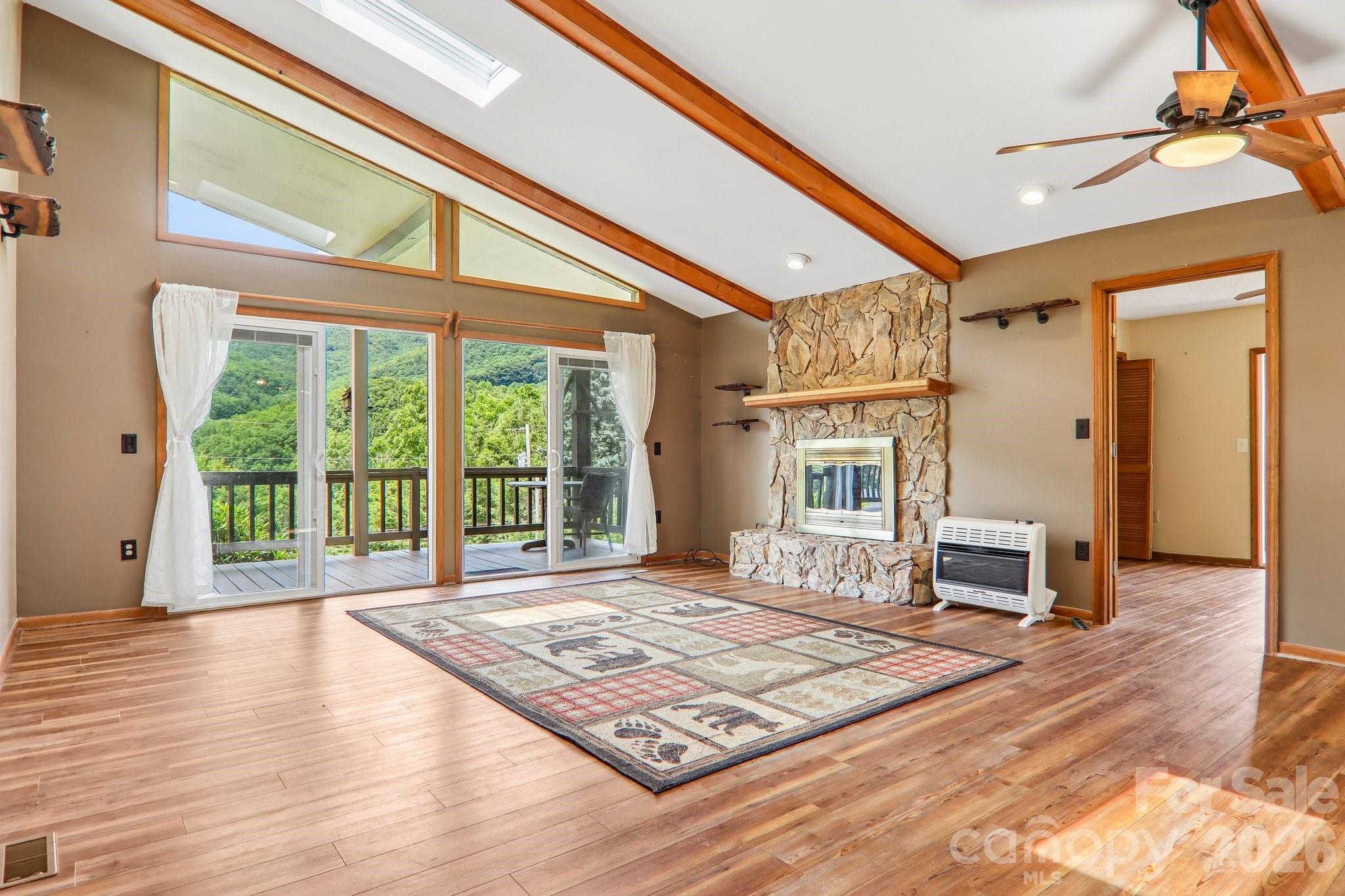 200 Holley Lane — Maggie Valley