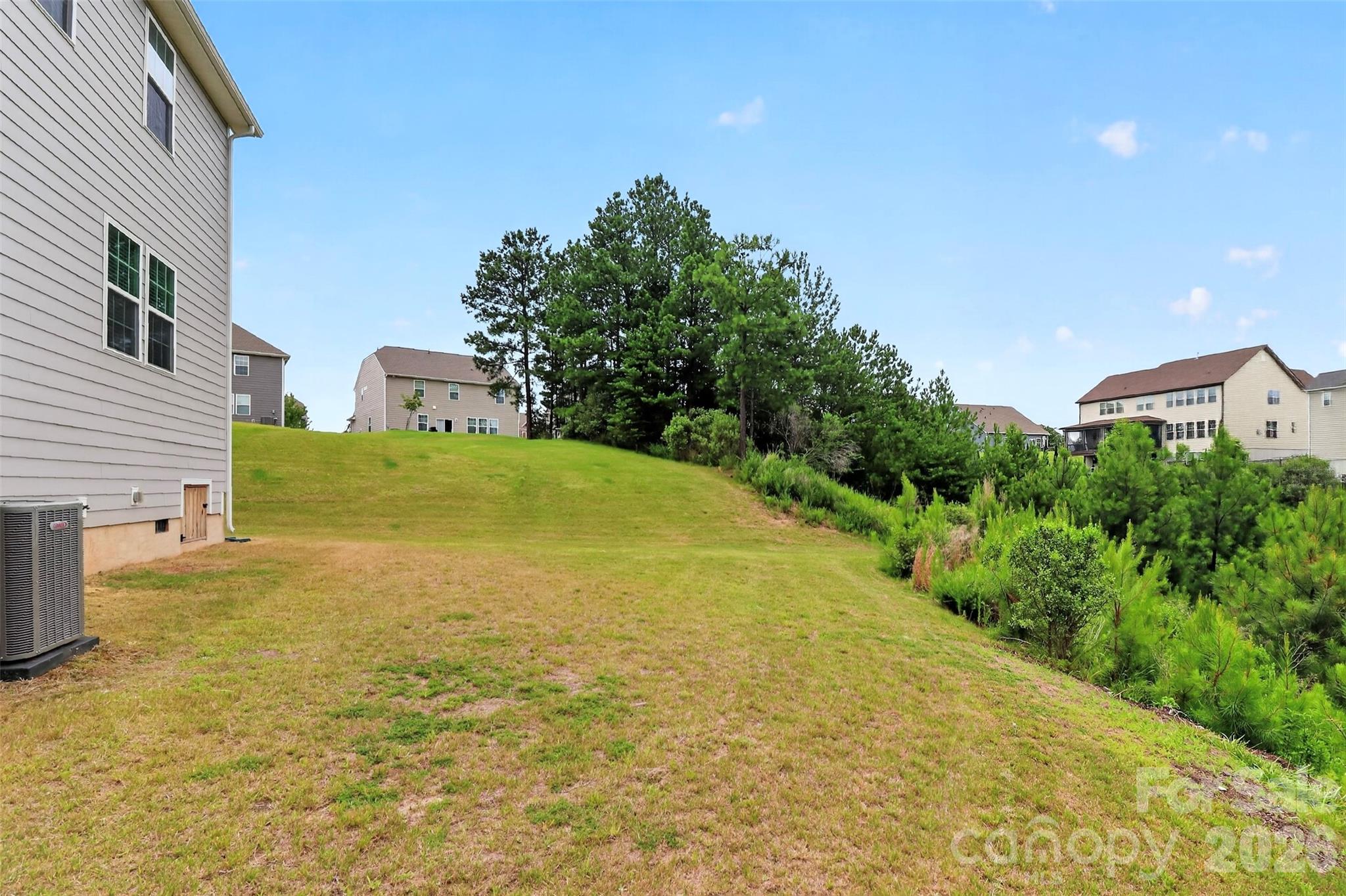 17504 Terryglass Lane — Charlotte