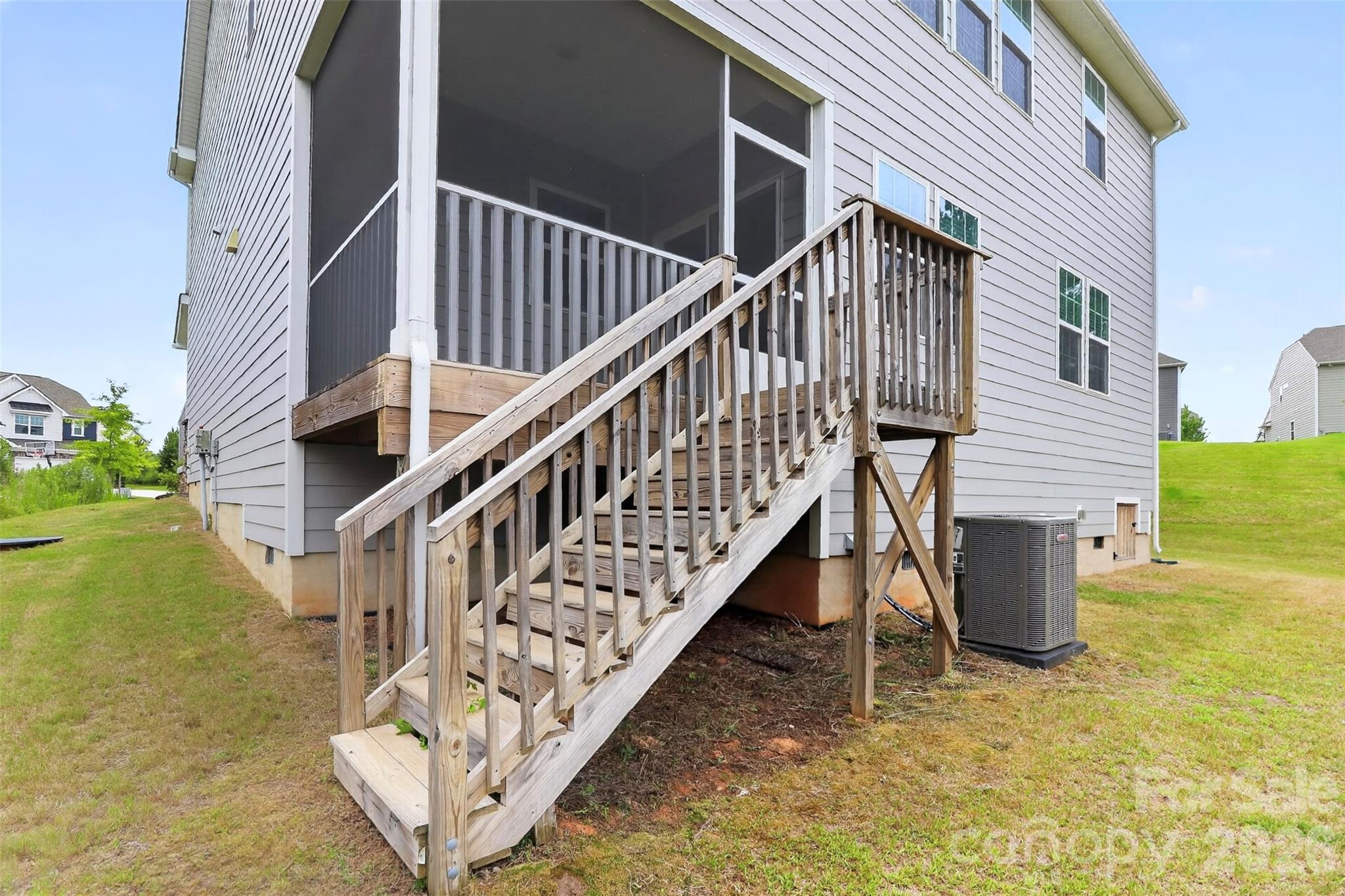 17504 Terryglass Lane — Charlotte