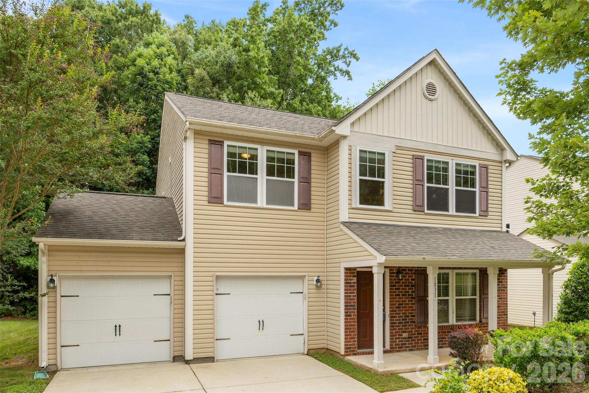 1831 Yaupon Road — Charlotte