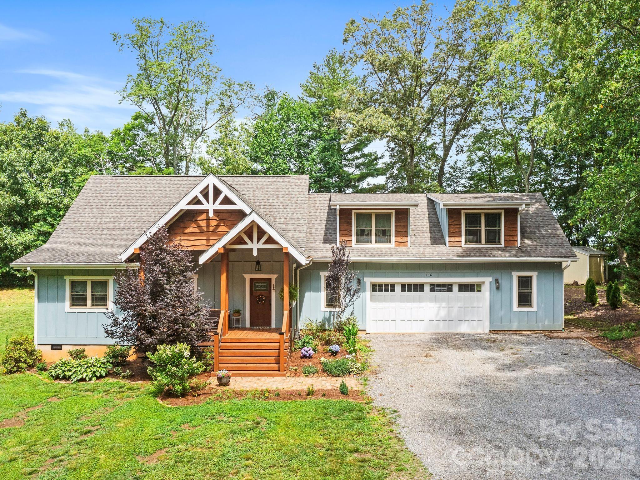 116 W Hiawatha Court — Asheville