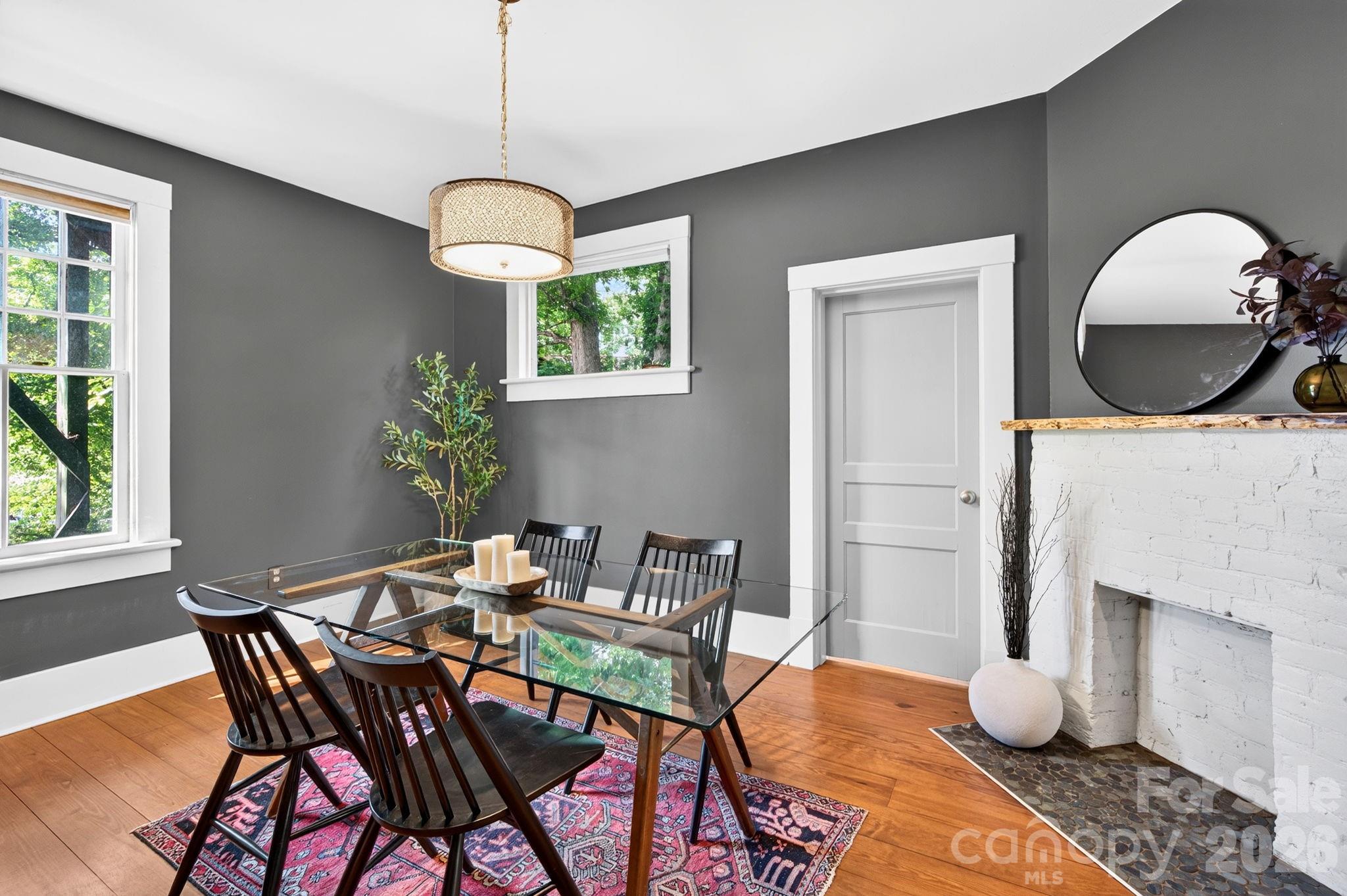 11 Cullowhee Street — Asheville