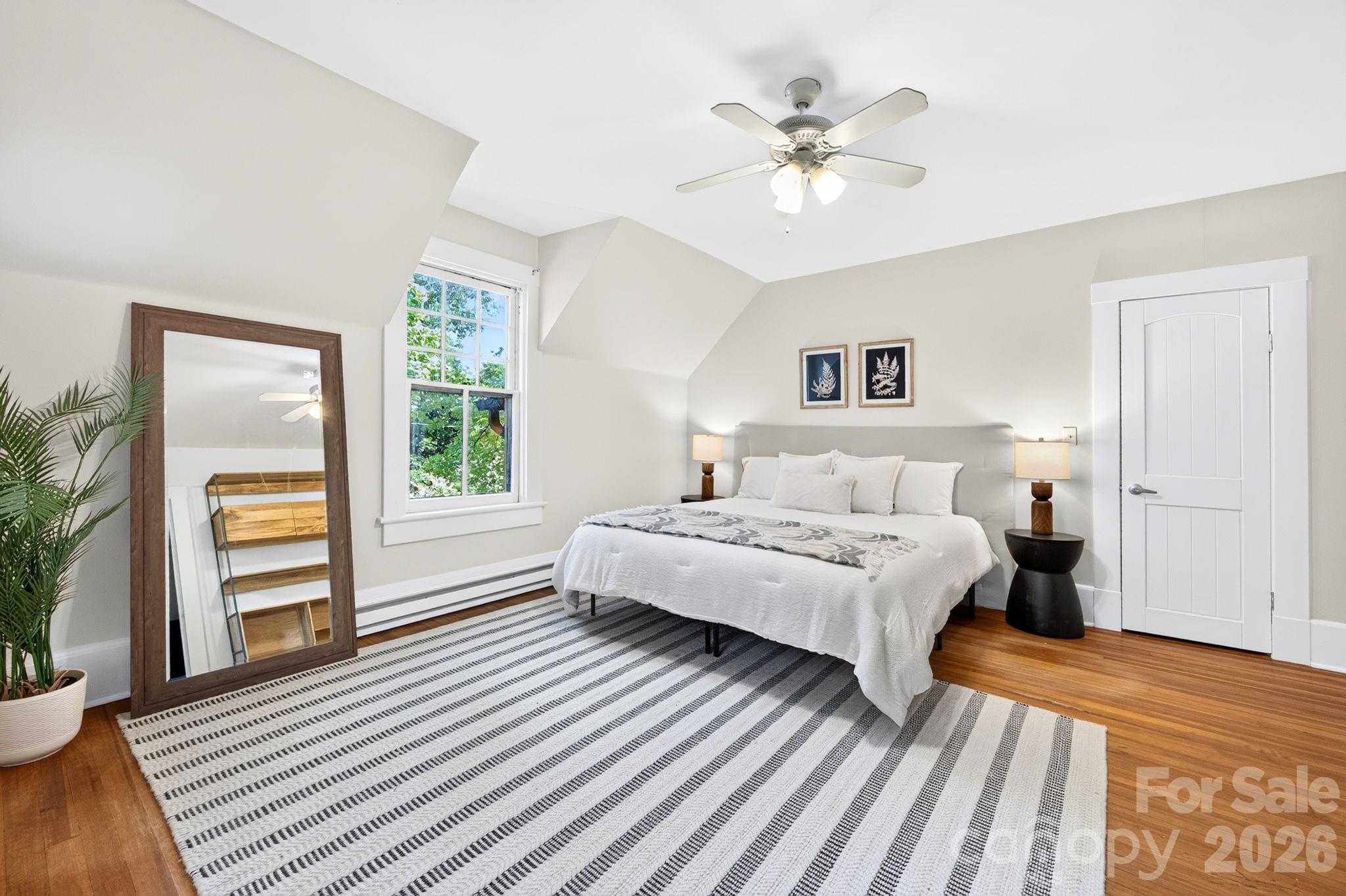 11 Cullowhee Street — Asheville