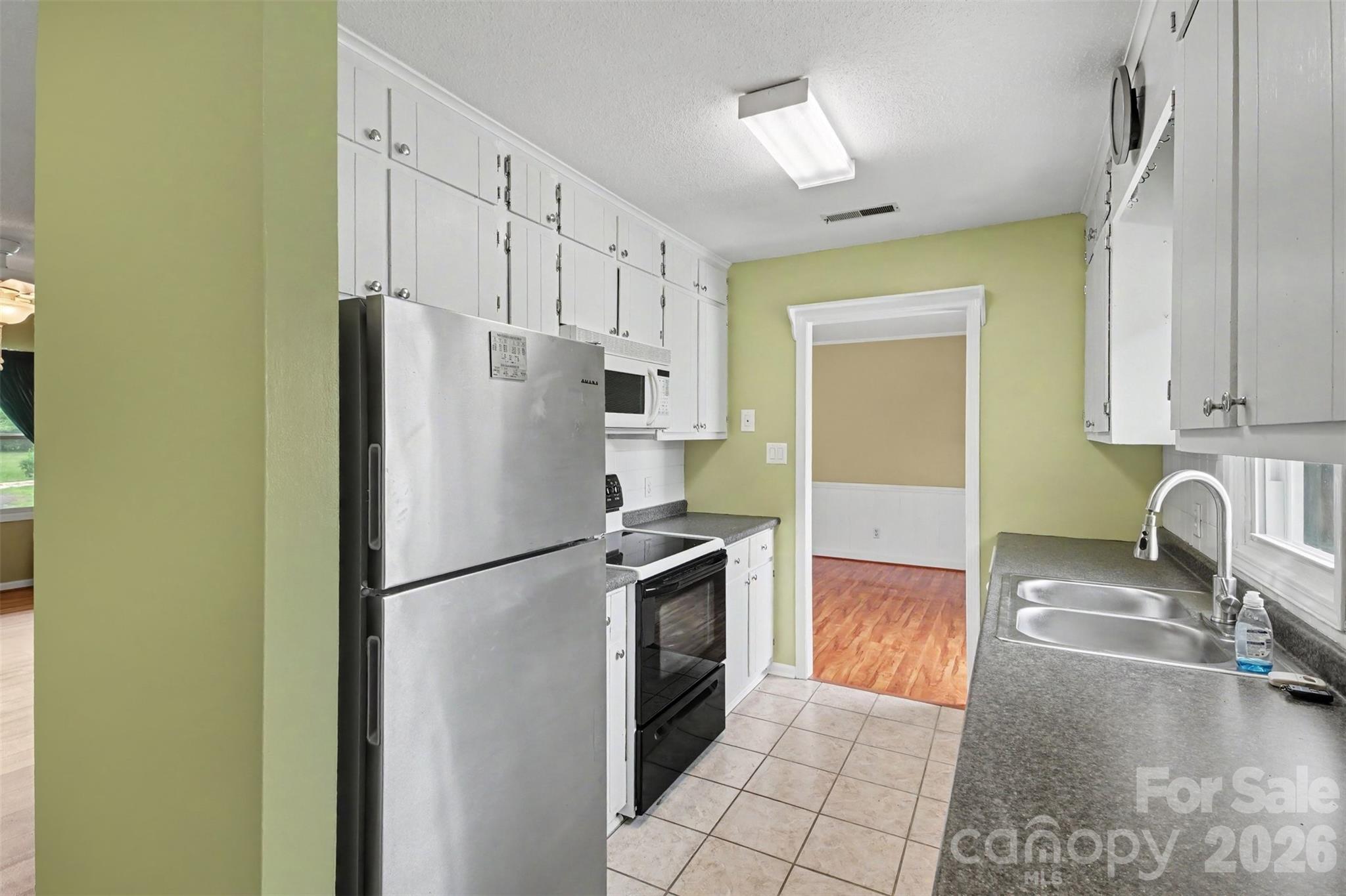 155 Park Villa Road — Salisbury