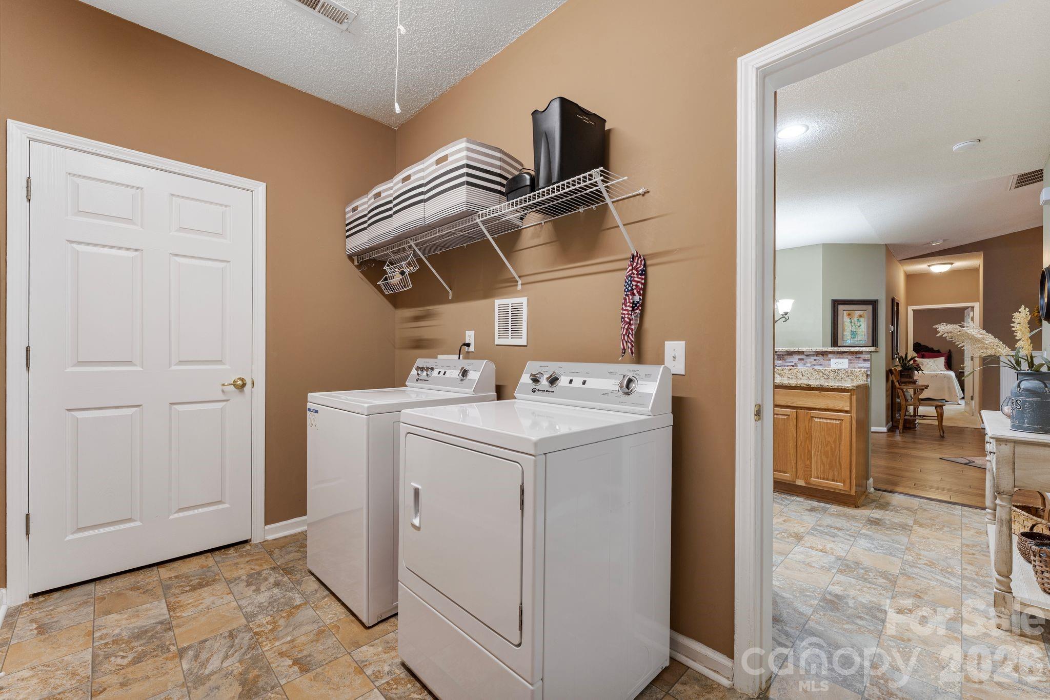 16627 Timber Crossing Road — Charlotte