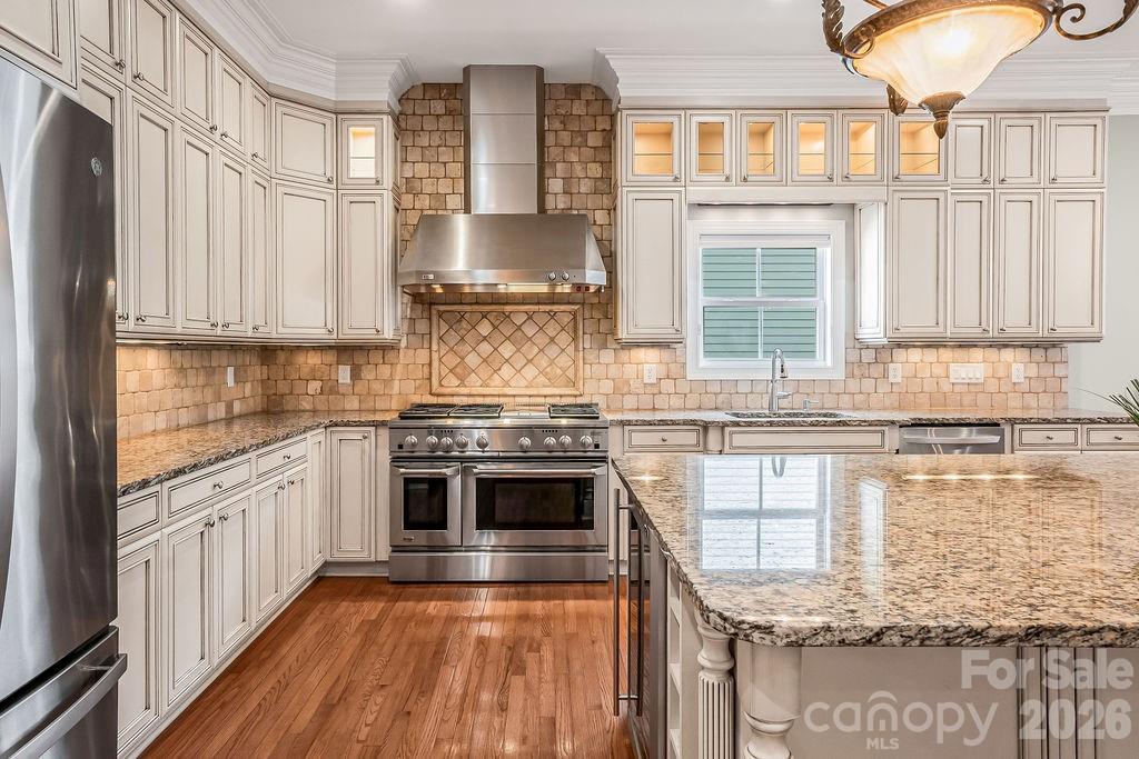 10022 Triple Oak Road — Charlotte
