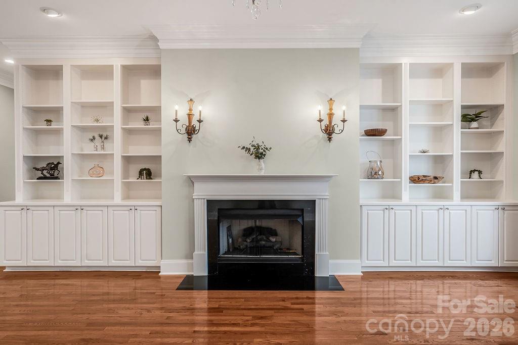 10022 Triple Oak Road — Charlotte