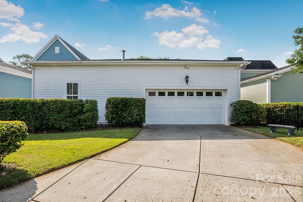 10022 Triple Oak Road — Charlotte