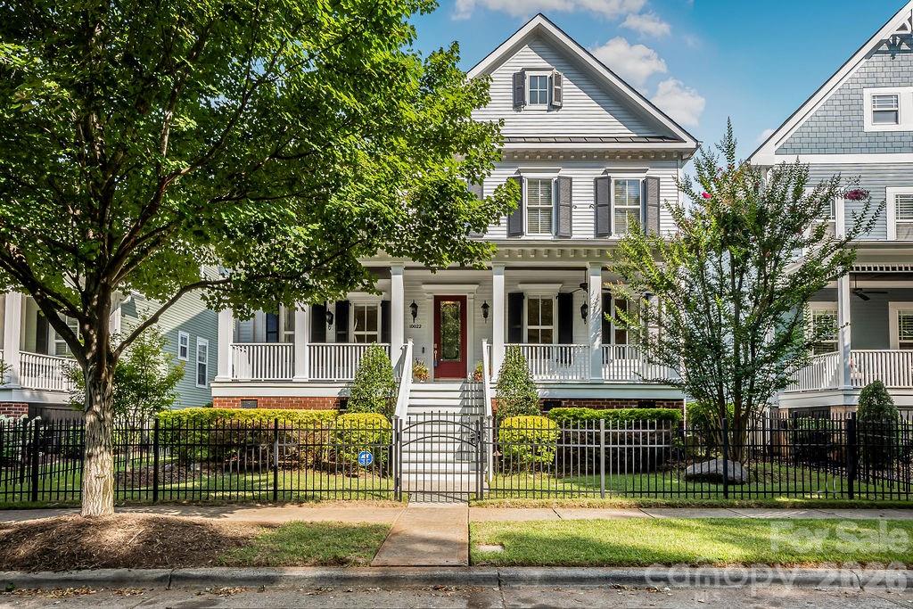 10022 Triple Oak Road — Charlotte