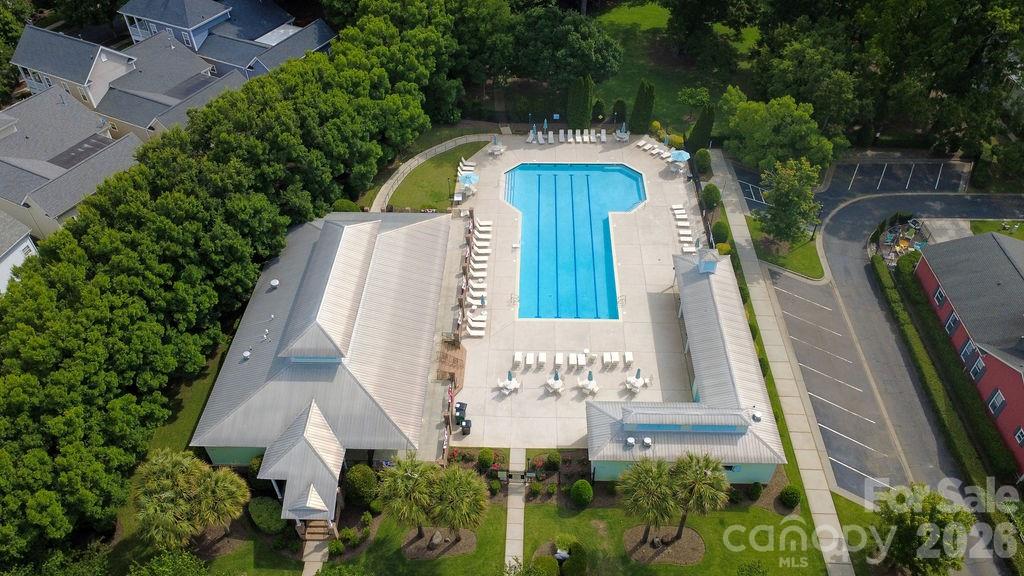 10022 Triple Oak Road — Charlotte