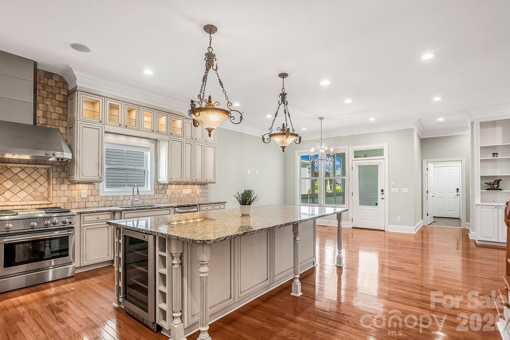 10022 Triple Oak Road — Charlotte