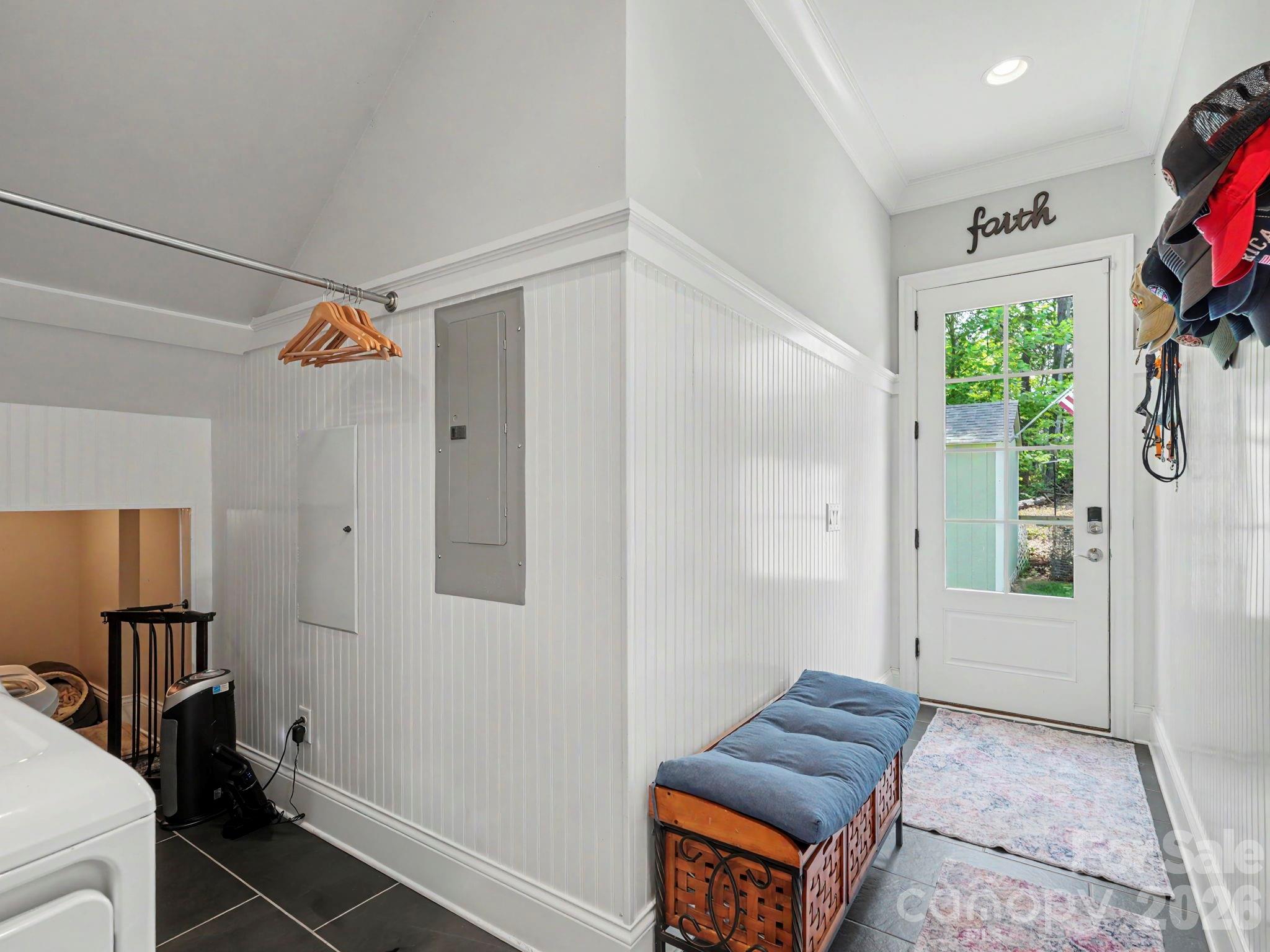 9560 Regent Drive — Davidson