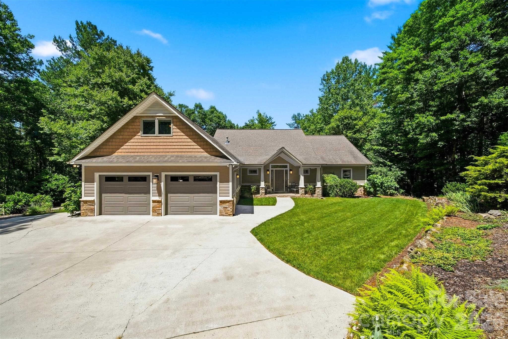 104 Rivercliff Drive W — Connelly Springs