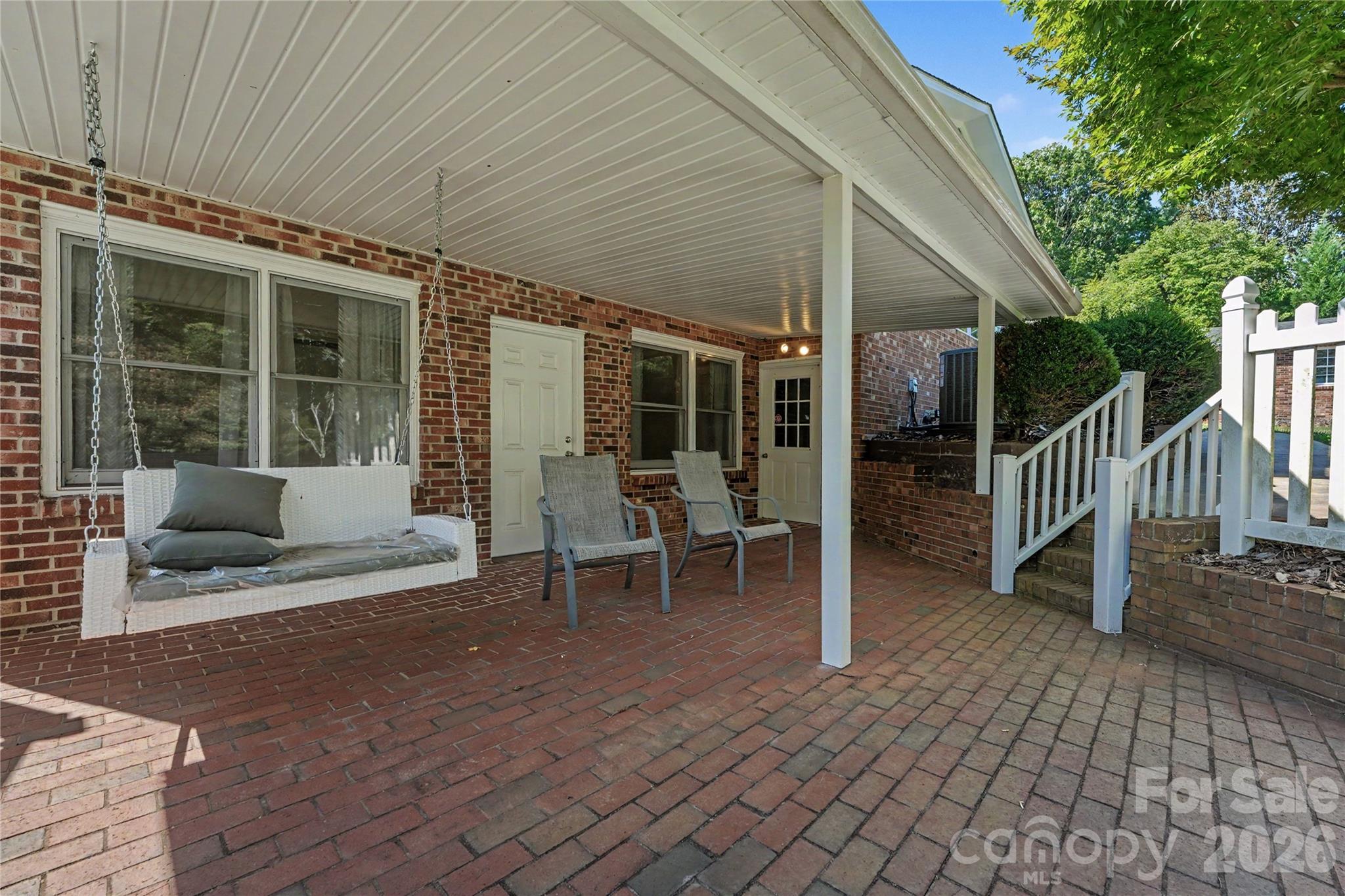 110 S Myrtle Avenue — China Grove