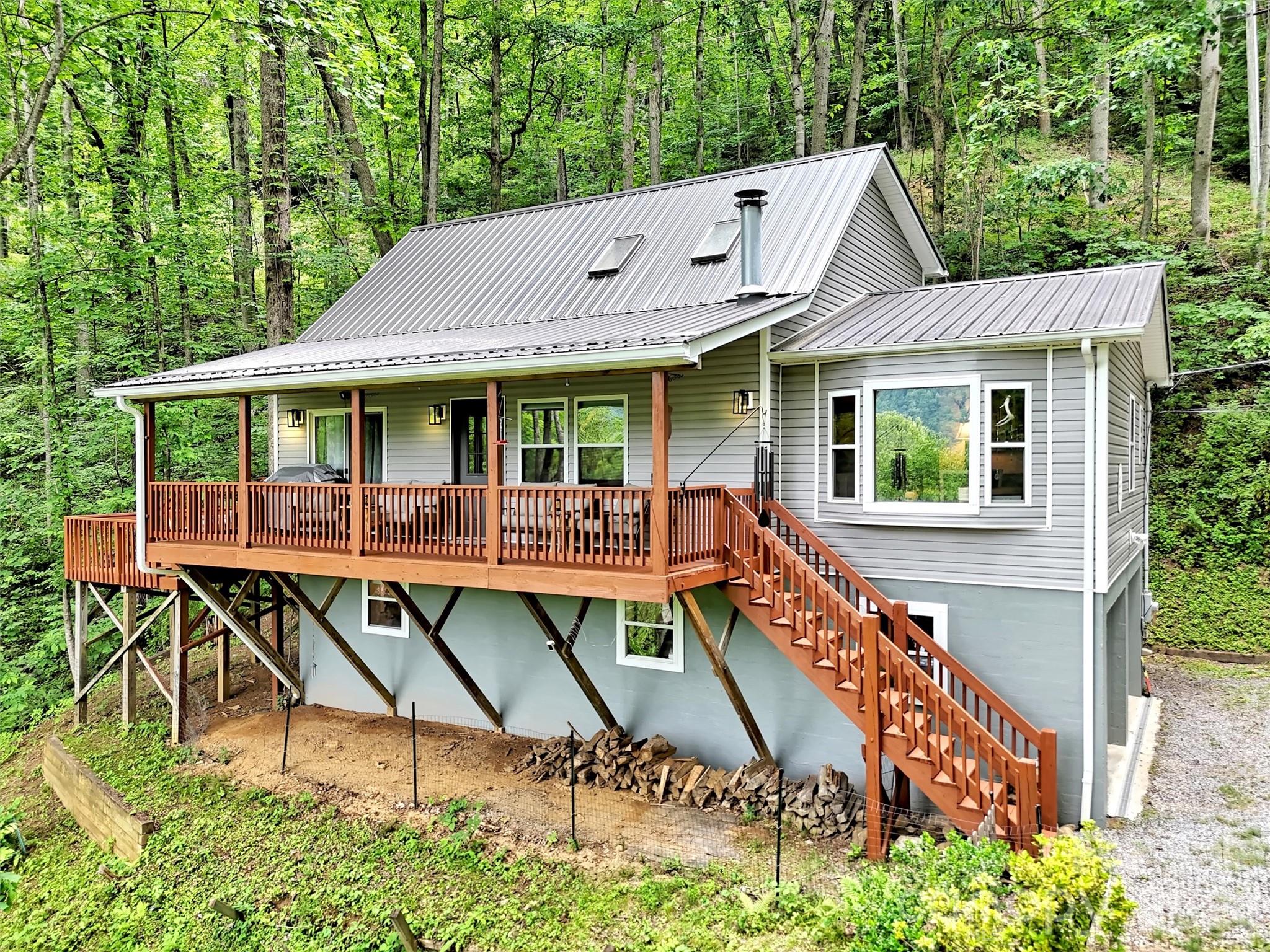245 Greenview Drive — Maggie Valley