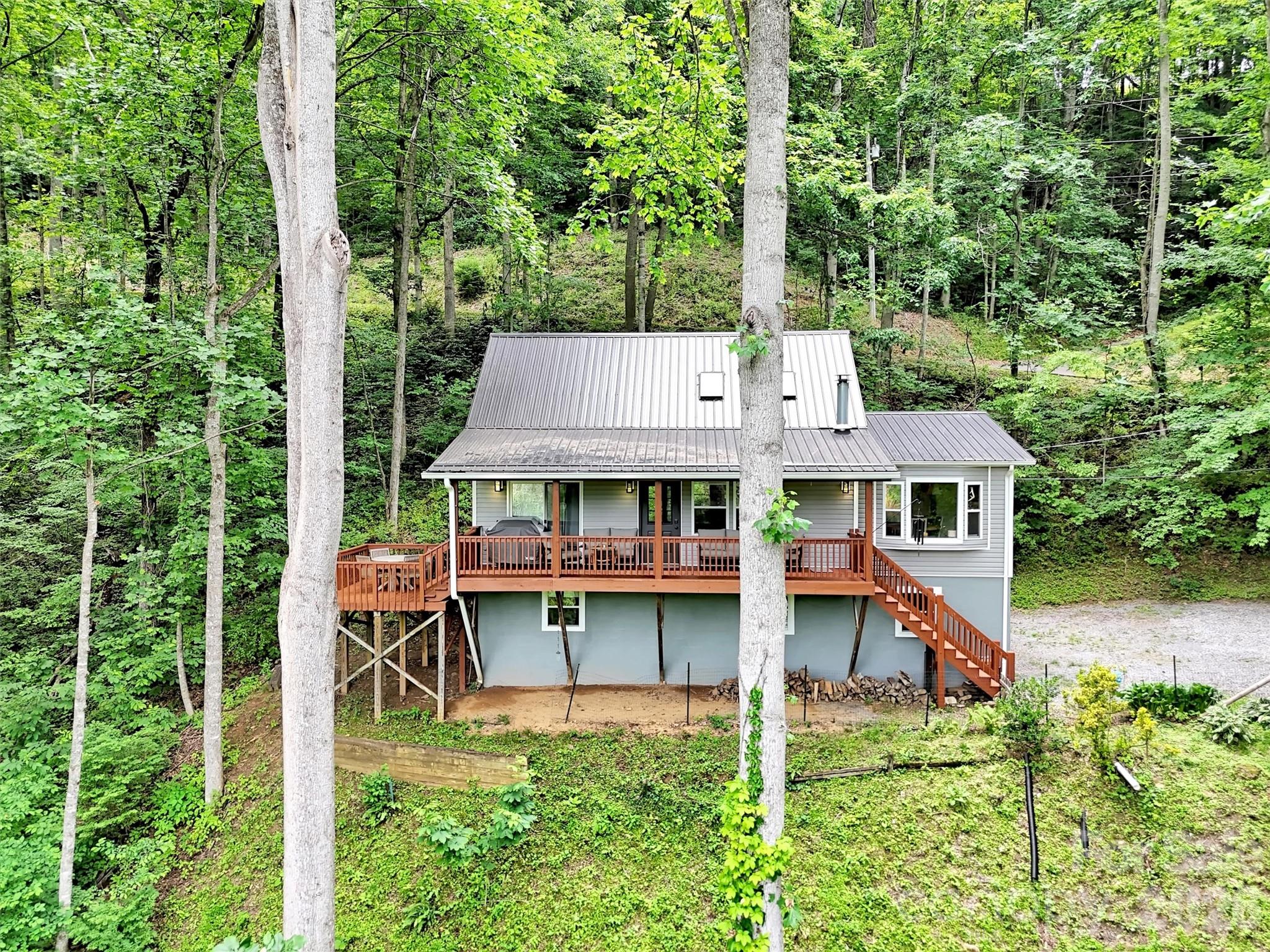 245 Greenview Drive — Maggie Valley