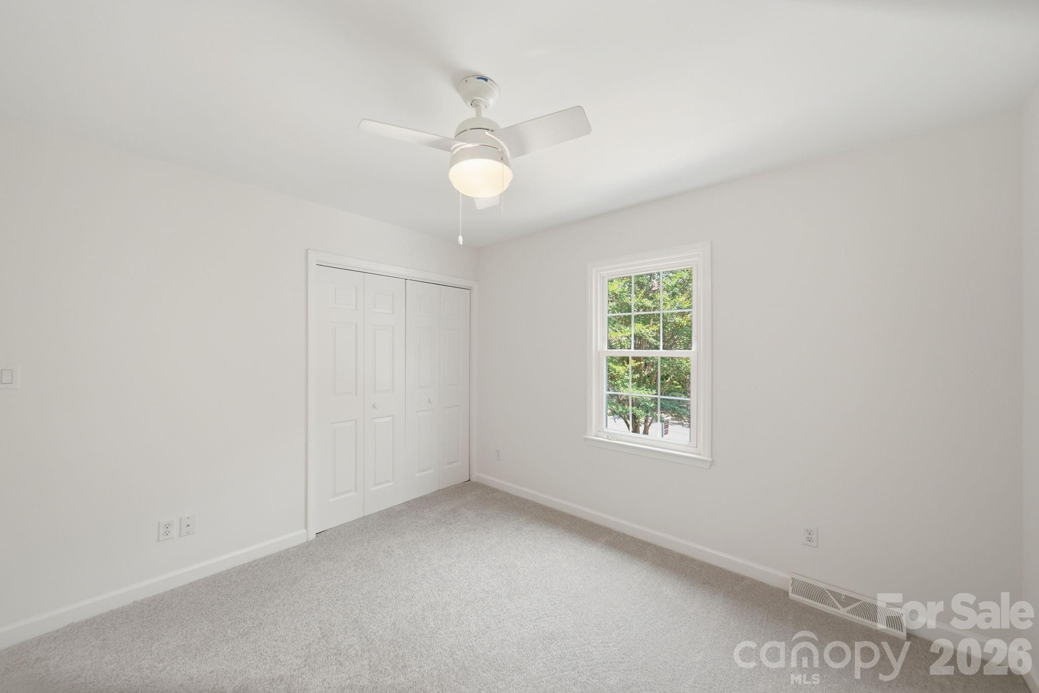 5600 Carmel Station Avenue — Charlotte