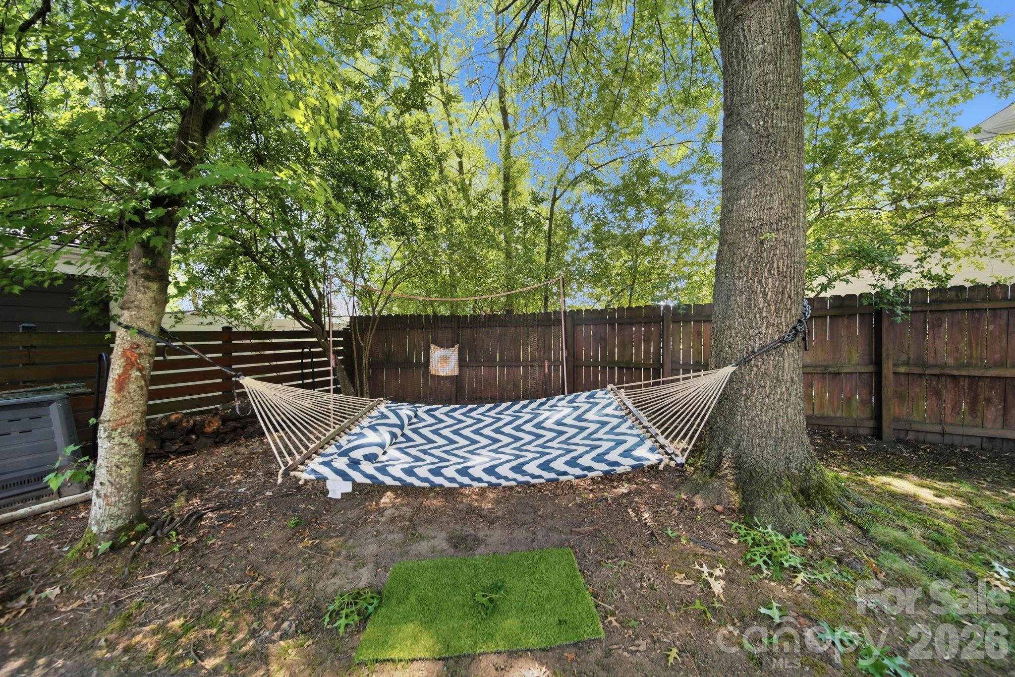 5600 Carmel Station Avenue — Charlotte