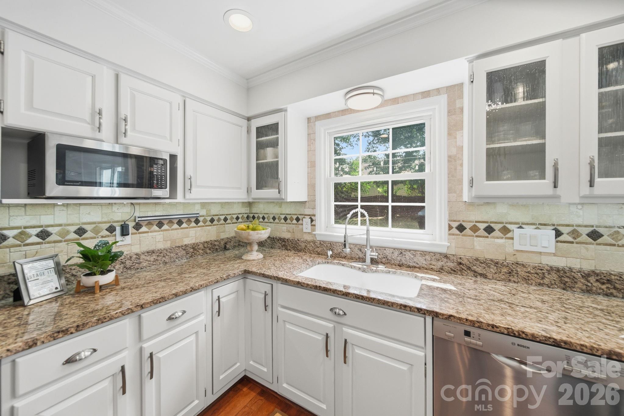 5600 Carmel Station Avenue — Charlotte