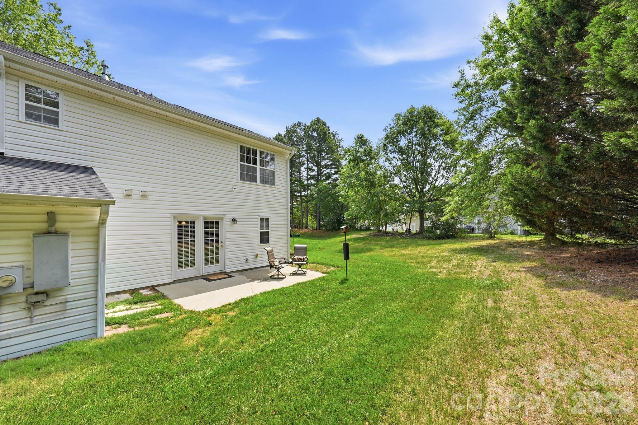 12446 Hennigan Place Lane — Charlotte
