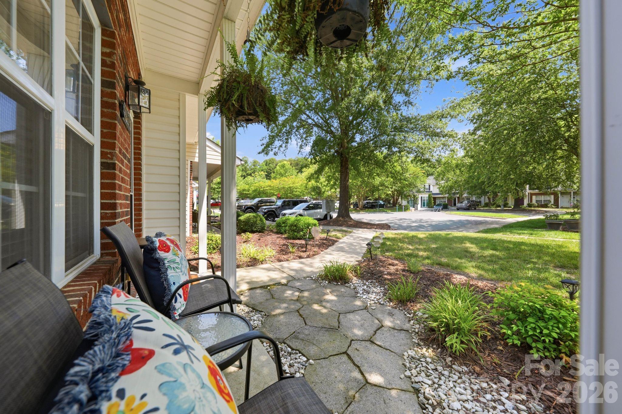 12446 Hennigan Place Lane — Charlotte