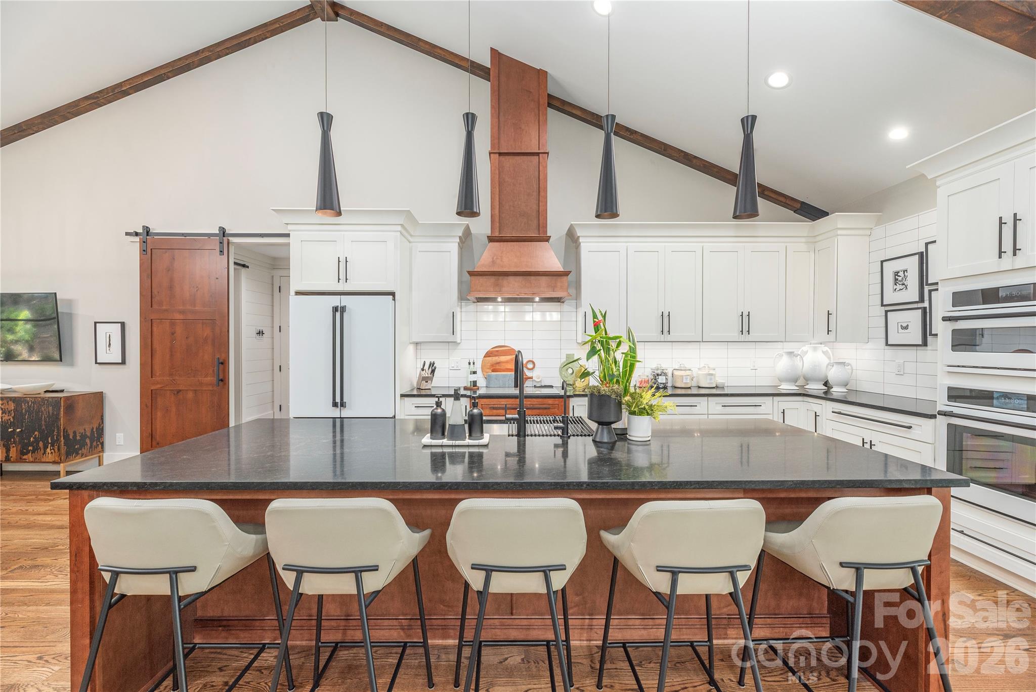 28 & 30 Garren View Drive — Fairview