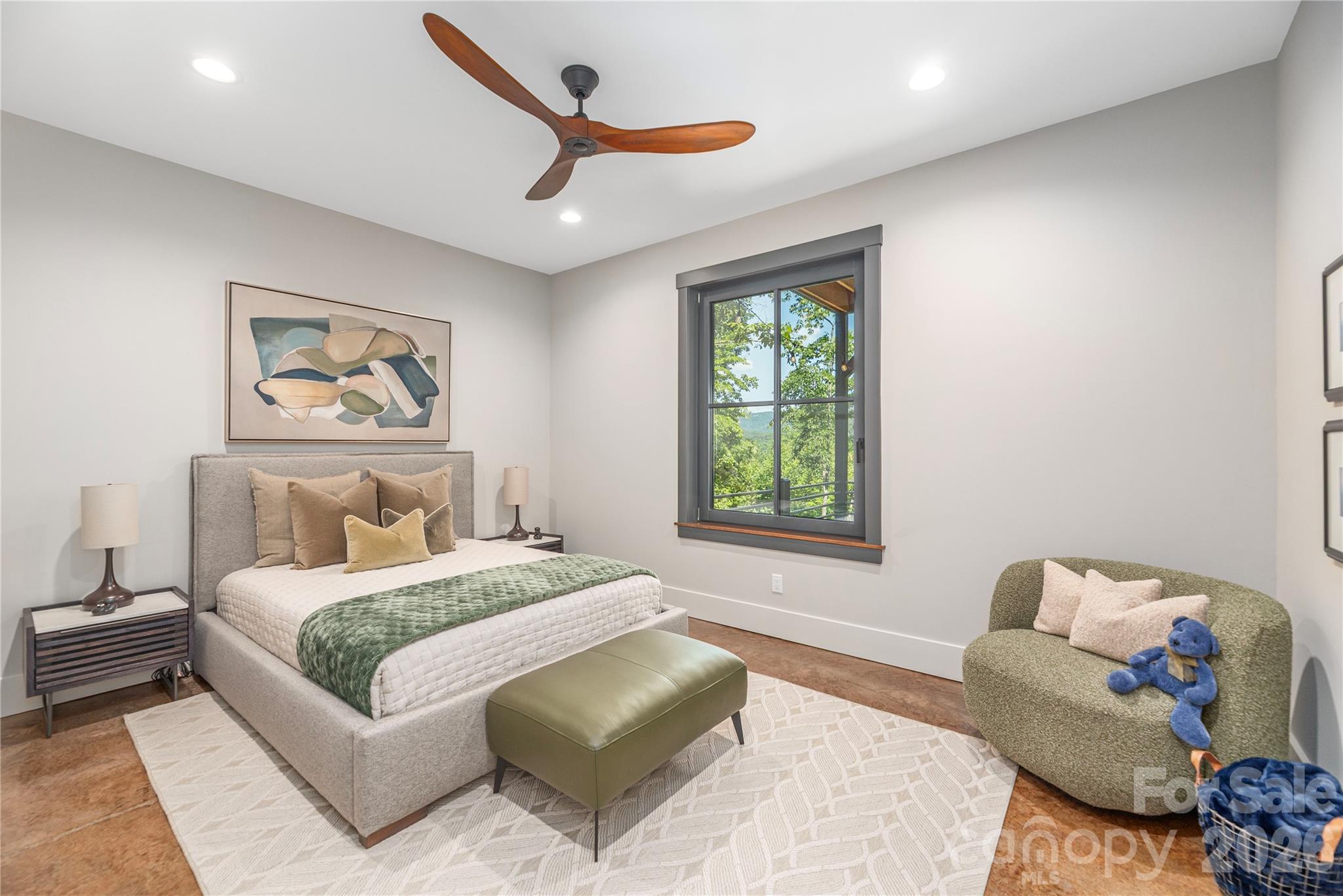 28 & 30 Garren View Drive — Fairview