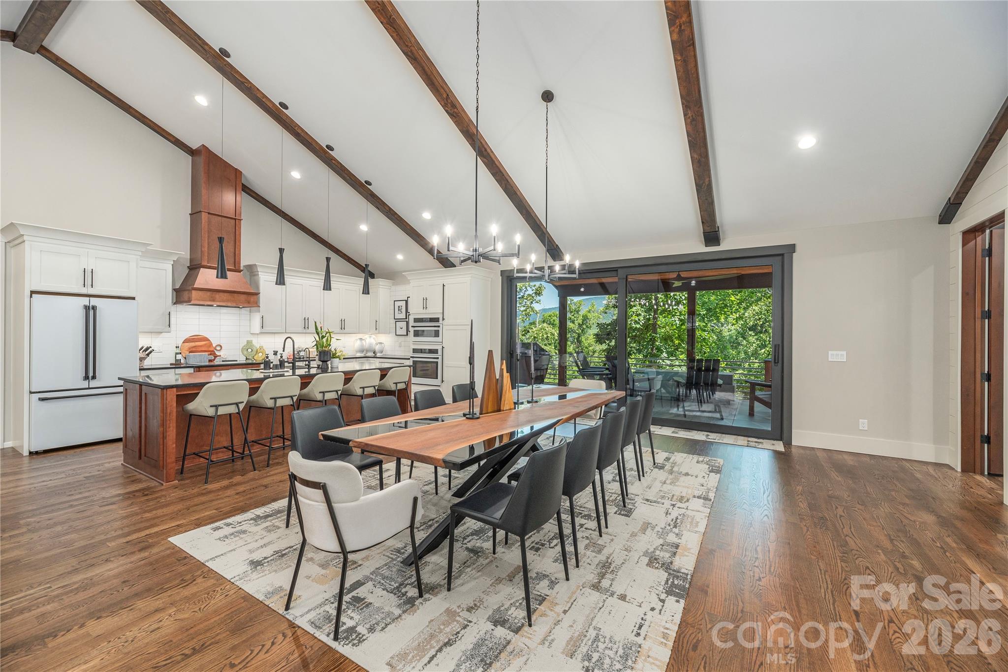 28 & 30 Garren View Drive — Fairview