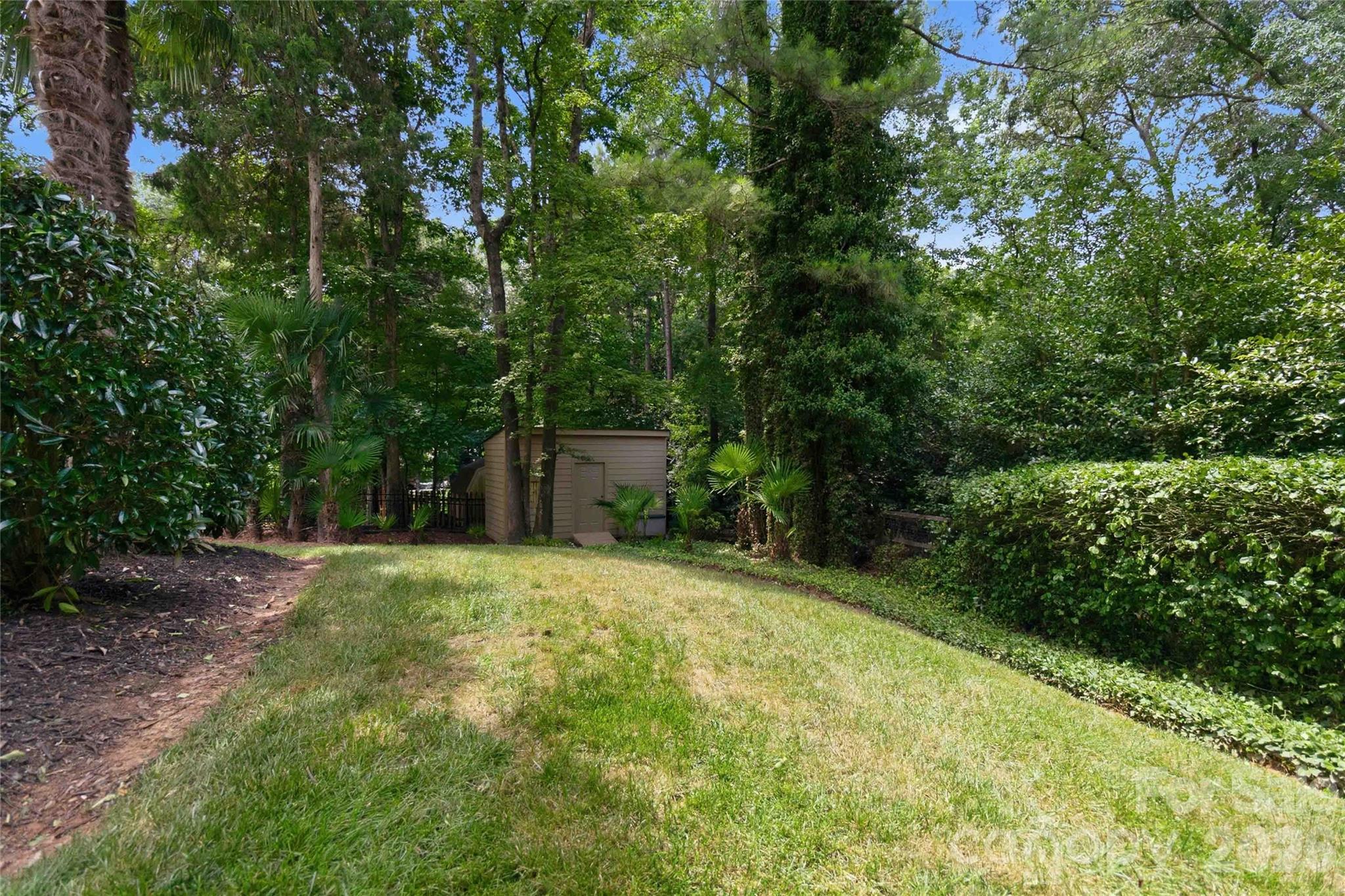 10536 Providence Arbours Drive — Charlotte