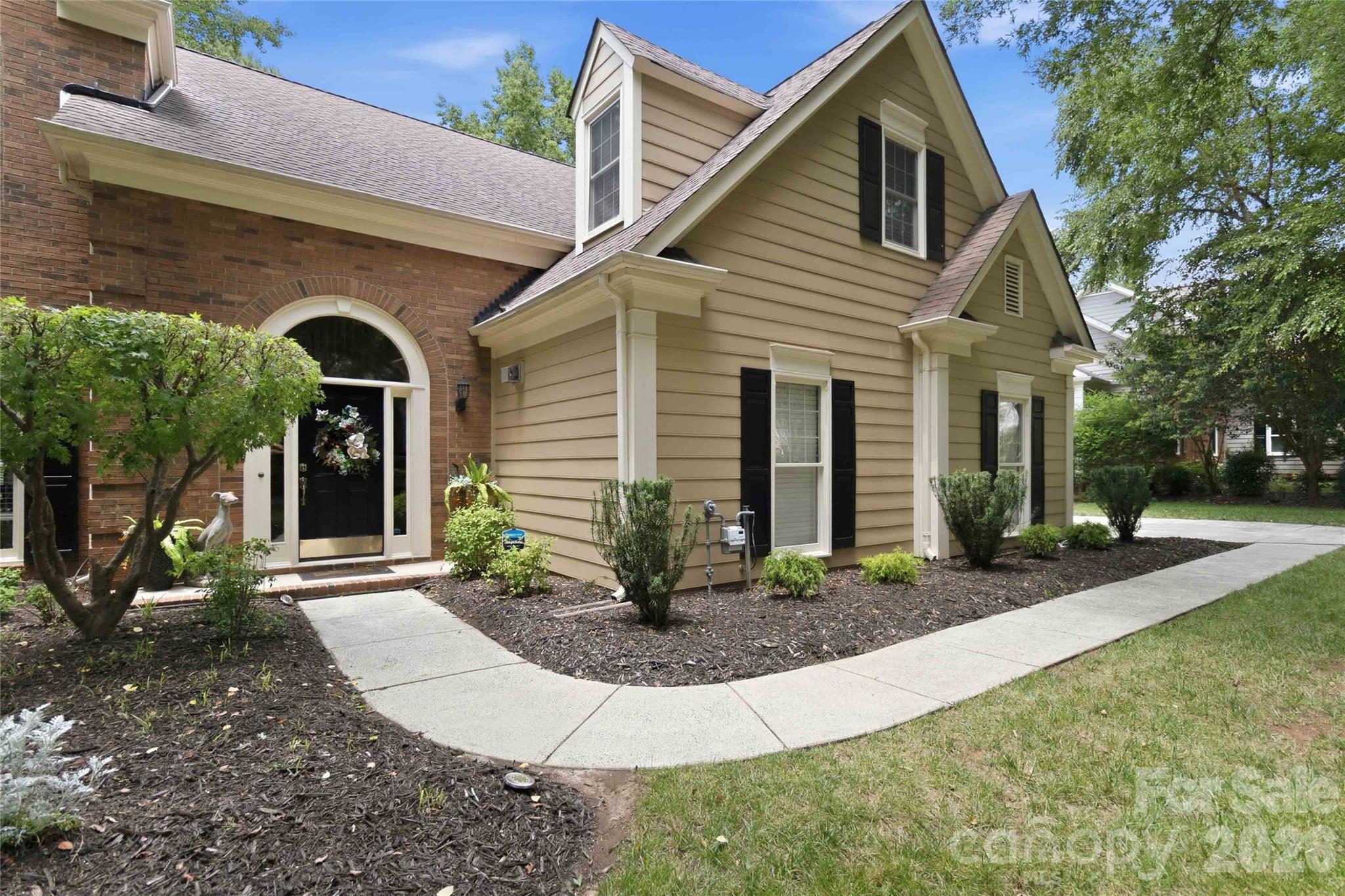 10536 Providence Arbours Drive — Charlotte