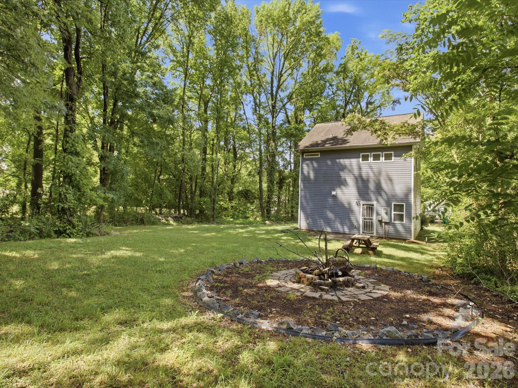 1609 Ronald Street — Charlotte