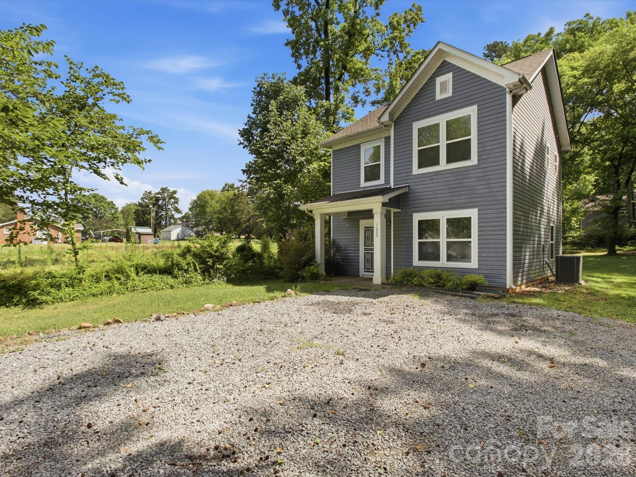 1609 Ronald Street — Charlotte