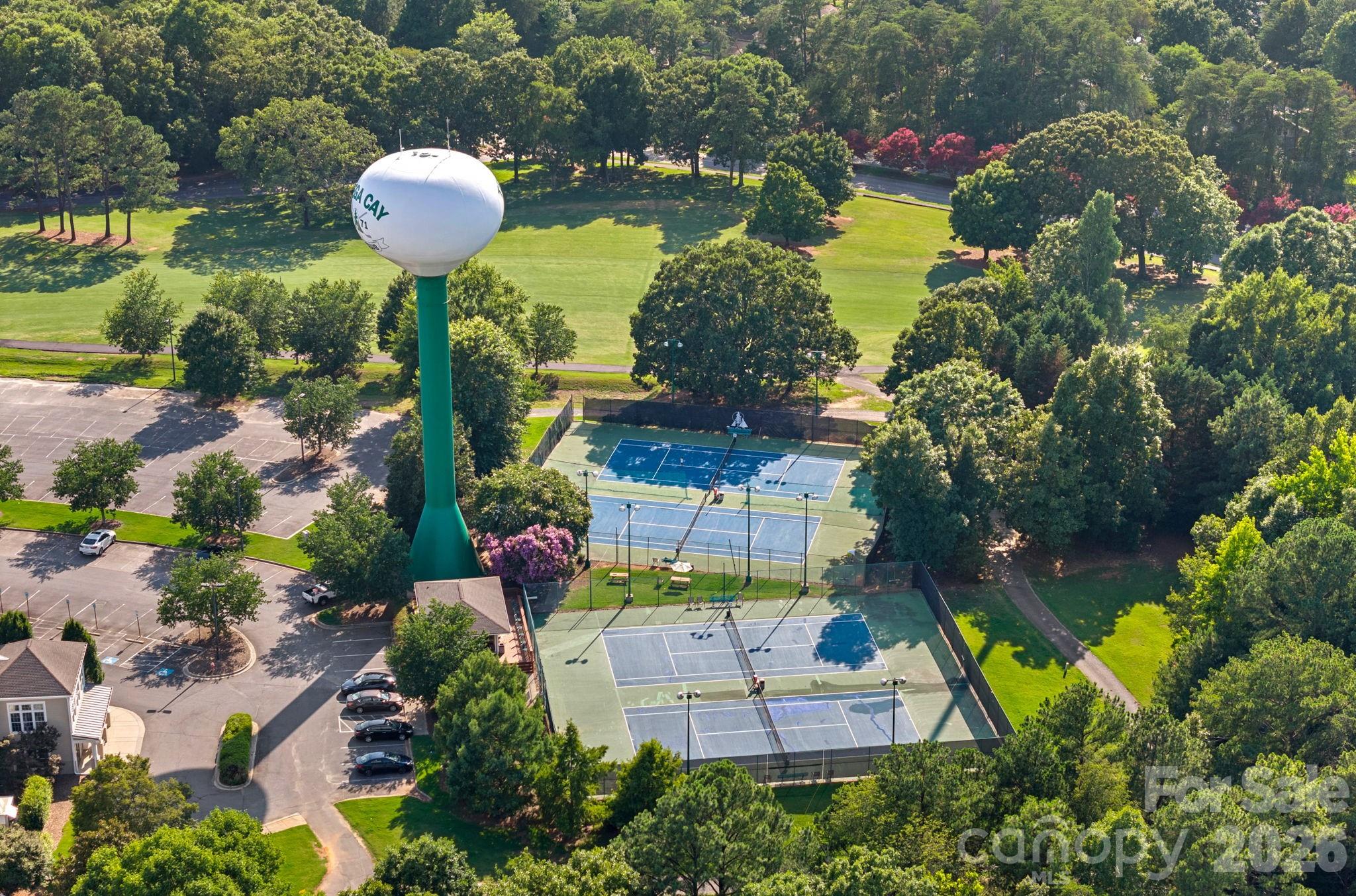 710 Fairway Point Drive — Tega Cay