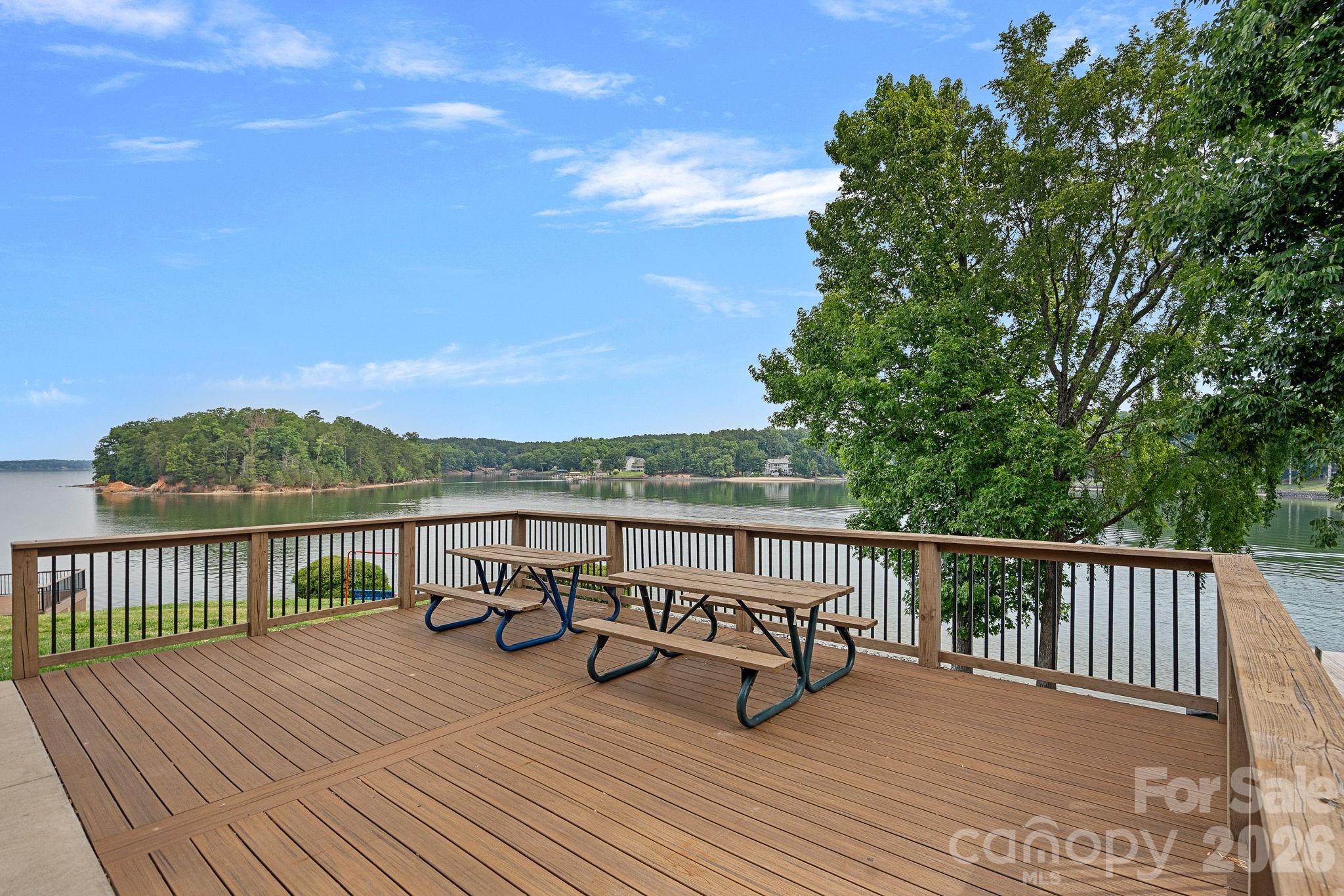 710 Fairway Point Drive — Tega Cay