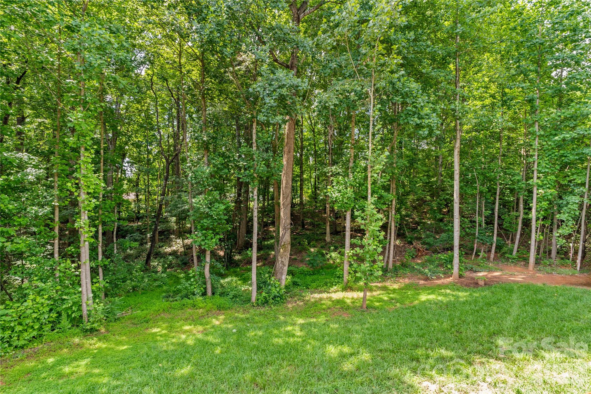 122 S Yadkin River Road — Statesville