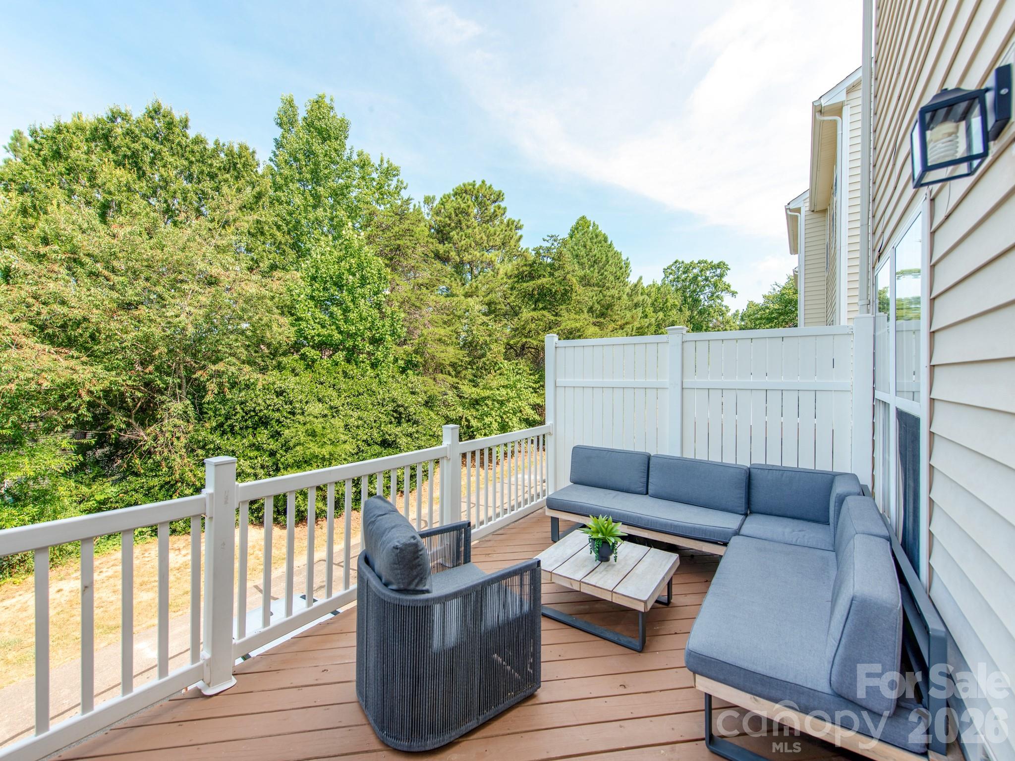 12117 Harrison Steel Drive — Charlotte